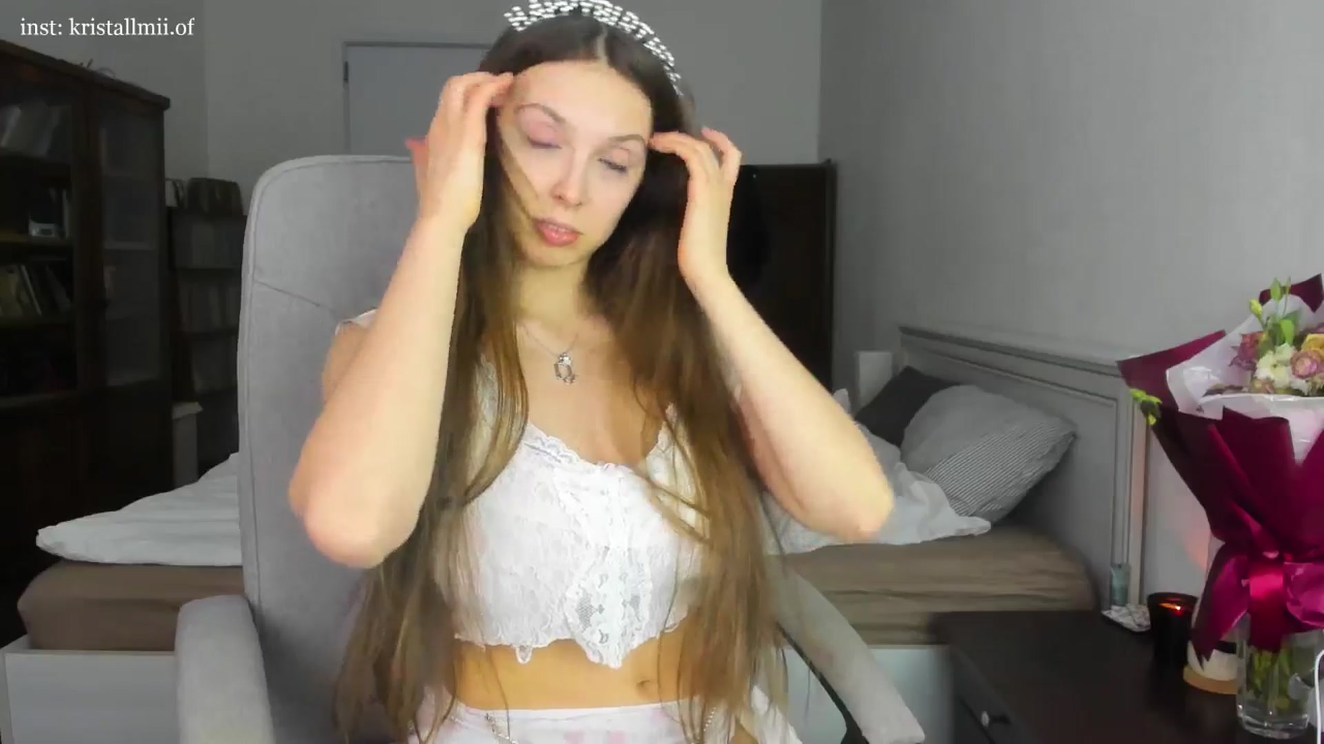 Gallery image thumbnail from Kristallmii's myfreecams stream on, 03/01/2026, 22:34 image 2 of 20