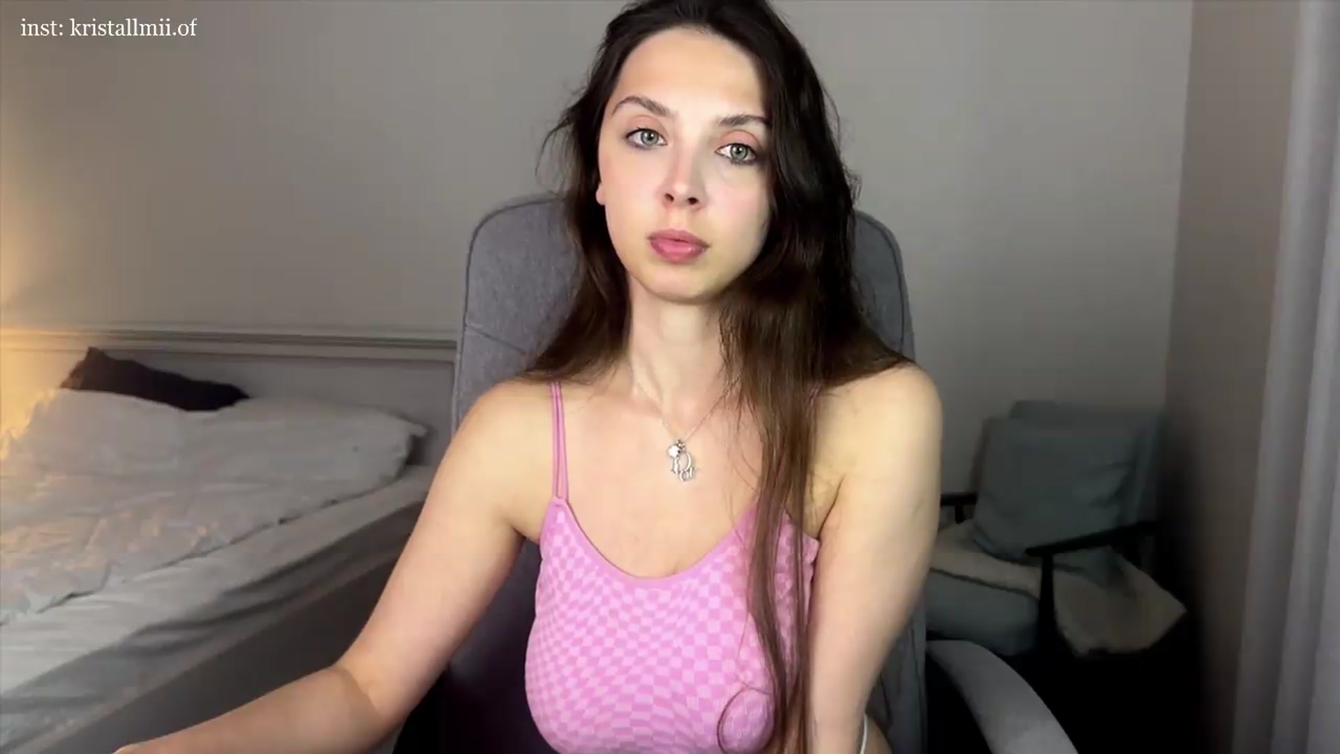 Gallery image thumbnail from Kristallmii's myfreecams stream on, 06/04/2026, 23:16 image 10 of 20