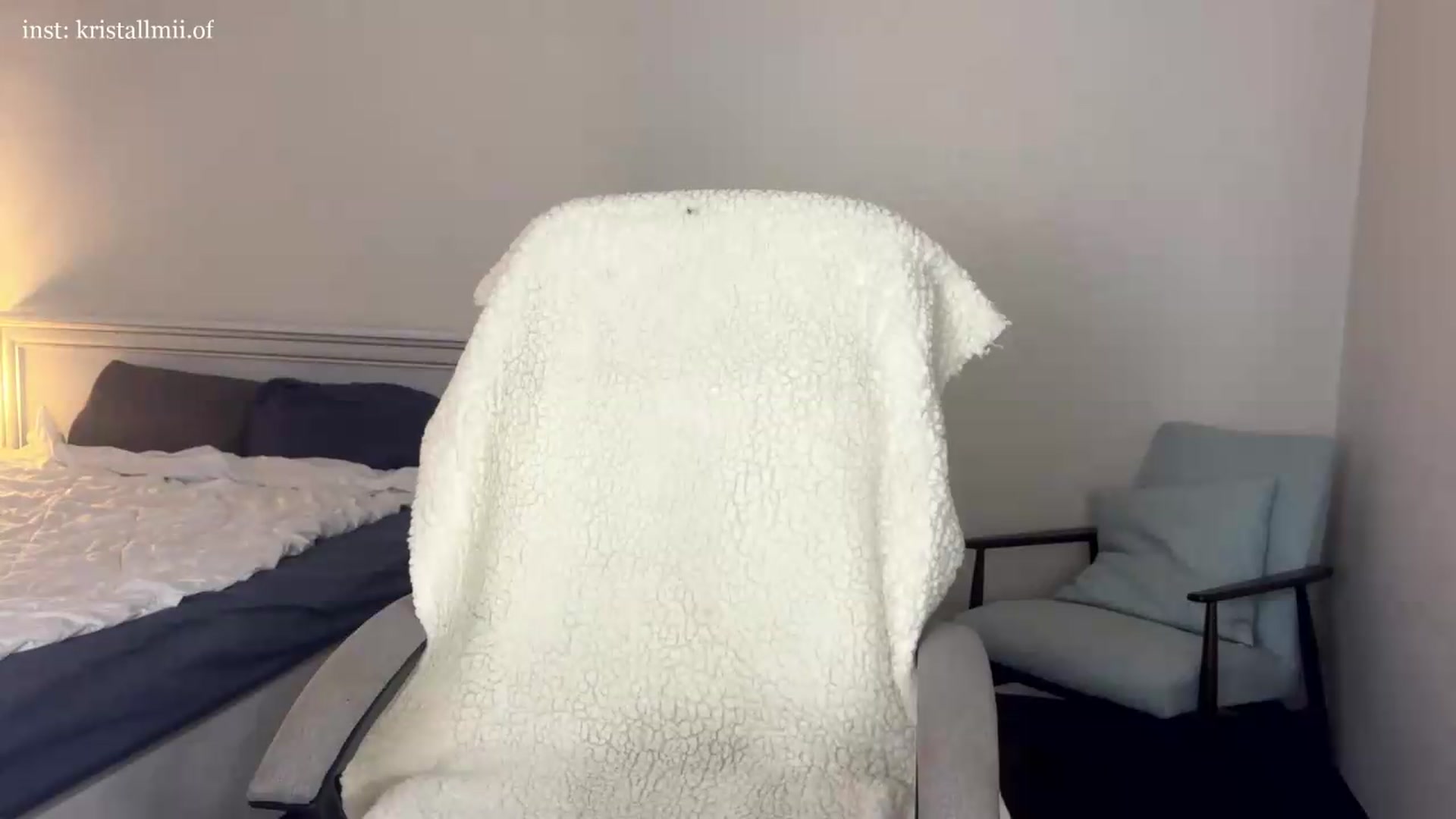 Gallery image thumbnail from Kristallmii's myfreecams stream on, 09/03/2026, 20:41 image 14 of 20