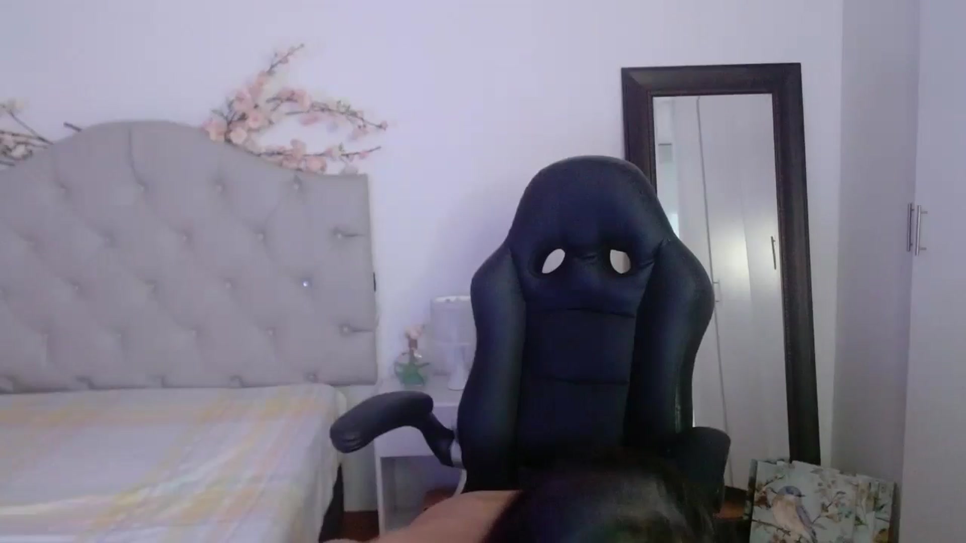 Gallery image thumbnail from Kristen2308's myfreecams stream on, 06/04/2024, 01:41 image 18 of 20