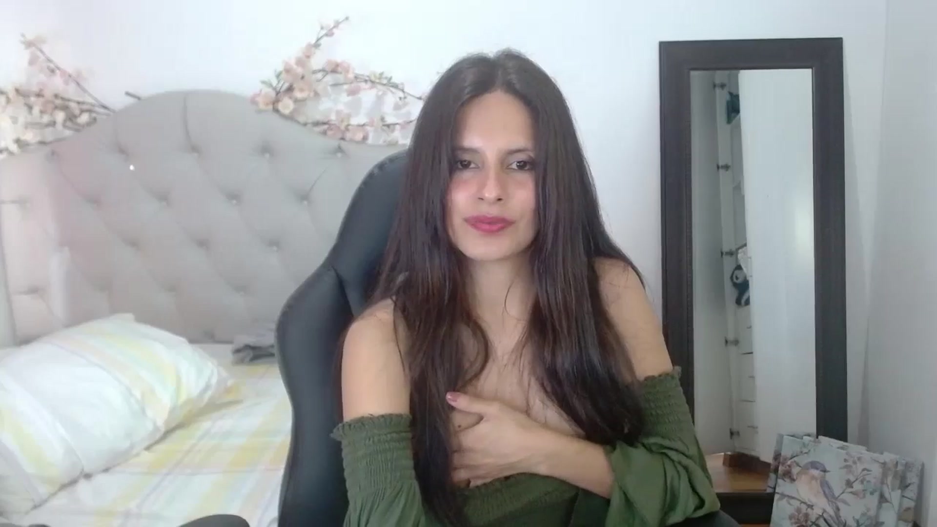 Gallery image thumbnail from Kristen2308's myfreecams stream on, 06/04/2024, 20:24 image 20 of 20
