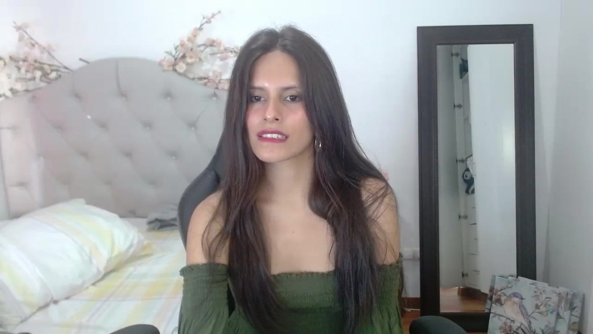 Gallery image thumbnail from Kristen2308's myfreecams stream on, 06/04/2024, 20:24 image 17 of 20