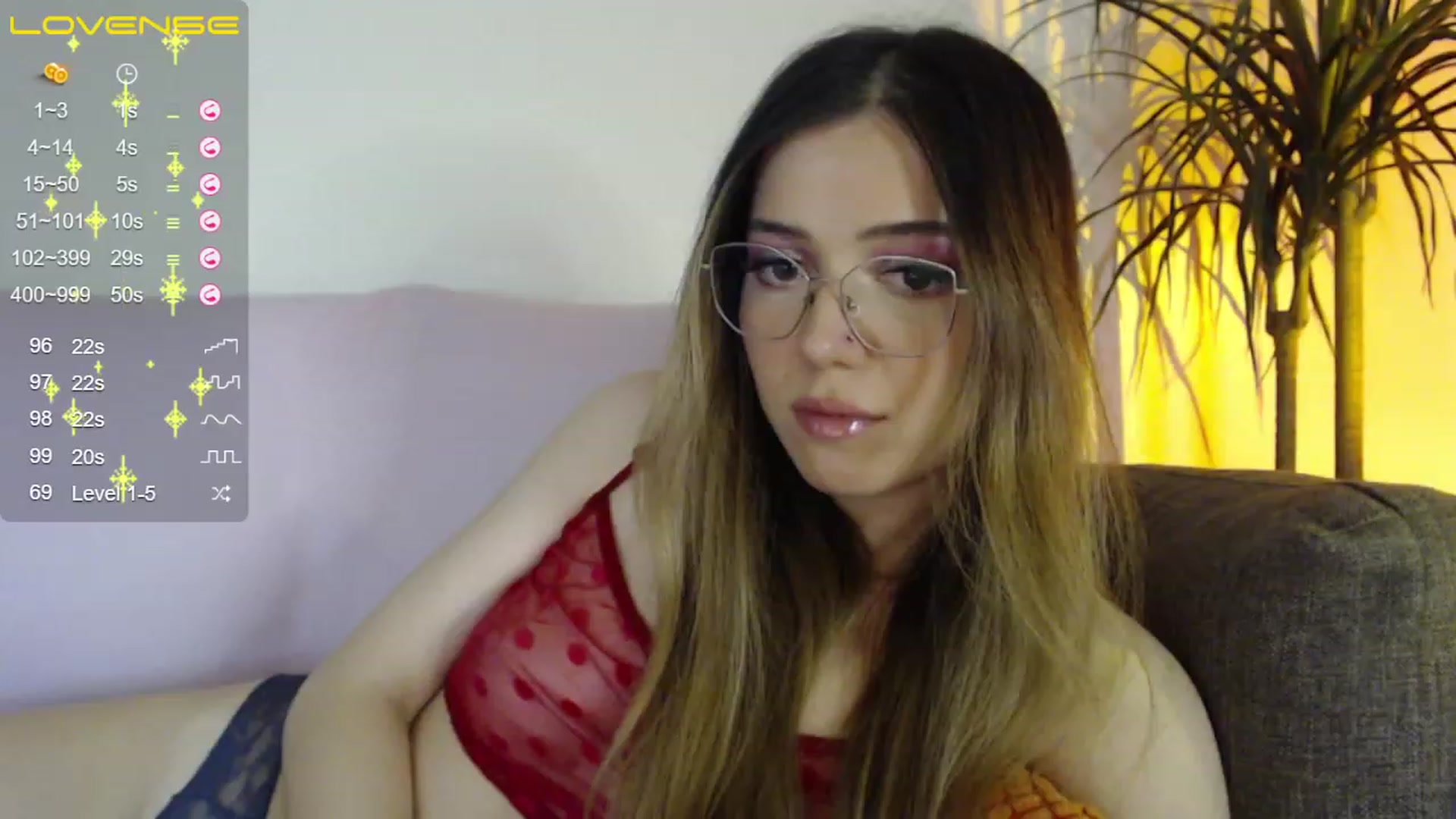 Gallery image thumbnail from KristenMay's myfreecams stream on, 11/17/2022, 02:22 image 7 of 20