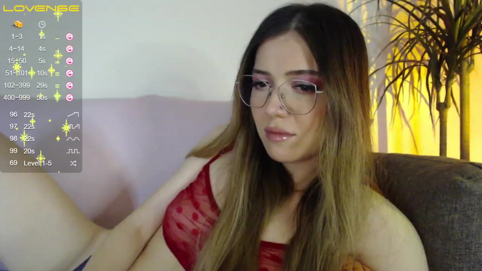 Gallery image thumbnail from KristenMay's myfreecams stream on, 11/17/2022, 02:22 image 1 of 20