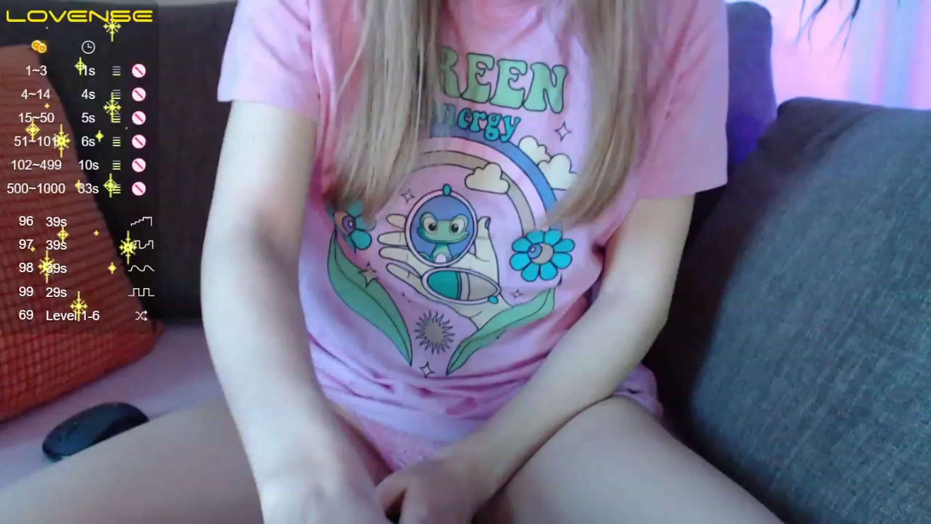 Gallery image thumbnail from KristenMay's myfreecams stream on, 11/23/2022, 07:39 image 8 of 20