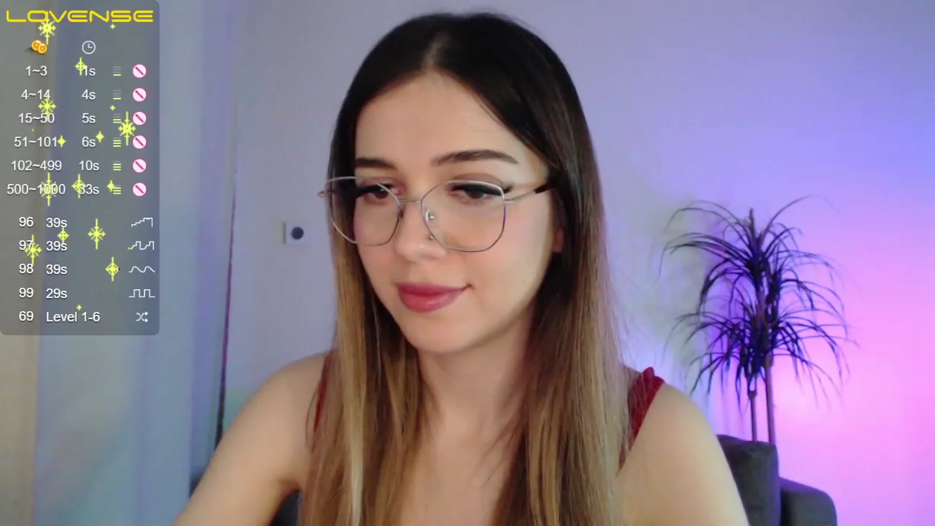 Gallery image thumbnail from KristenMay's myfreecams stream on, 11/25/2022, 08:19 image 3 of 20