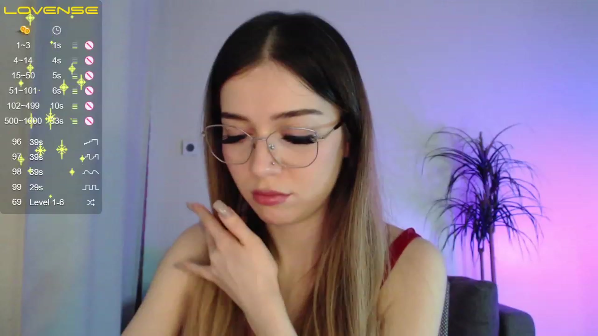 Gallery image thumbnail from KristenMay's myfreecams stream on, 11/25/2022, 08:19 image 2 of 20