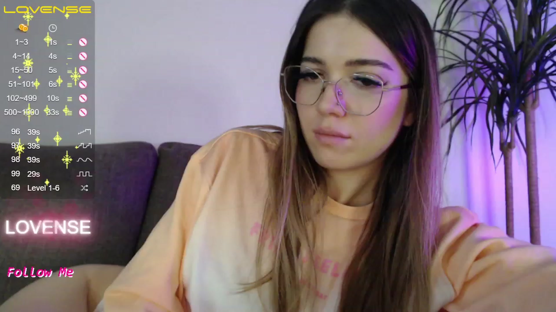 Gallery image thumbnail from KristenMay's myfreecams stream on, 11/26/2022, 12:38 image 1 of 20