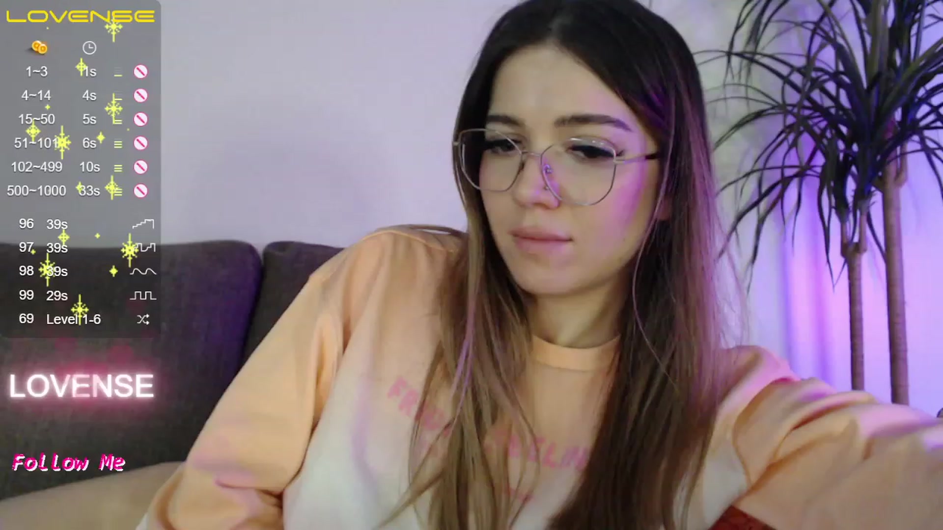 Gallery image thumbnail from KristenMay's myfreecams stream on, 11/26/2022, 12:38 image 10 of 20