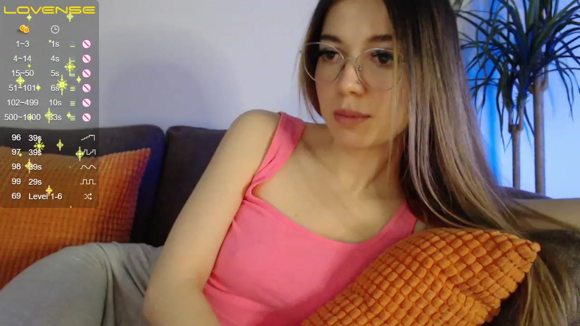 Gallery image thumbnail from KristenMay's myfreecams stream on, 11/27/2022, 08:15 image 14 of 20