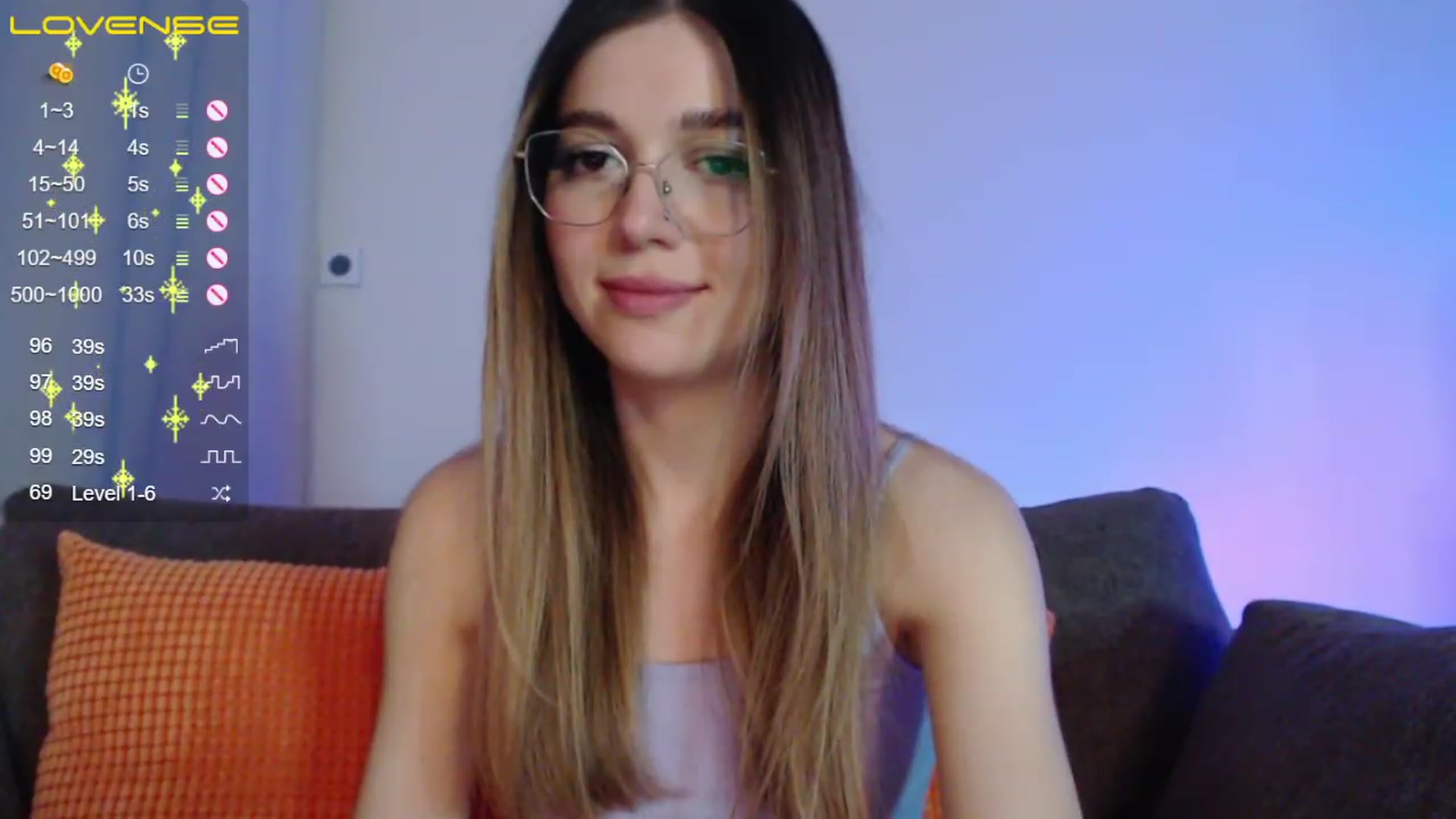 Gallery image thumbnail from KristenMay's myfreecams stream on, 12/06/2022, 19:29 image 19 of 20