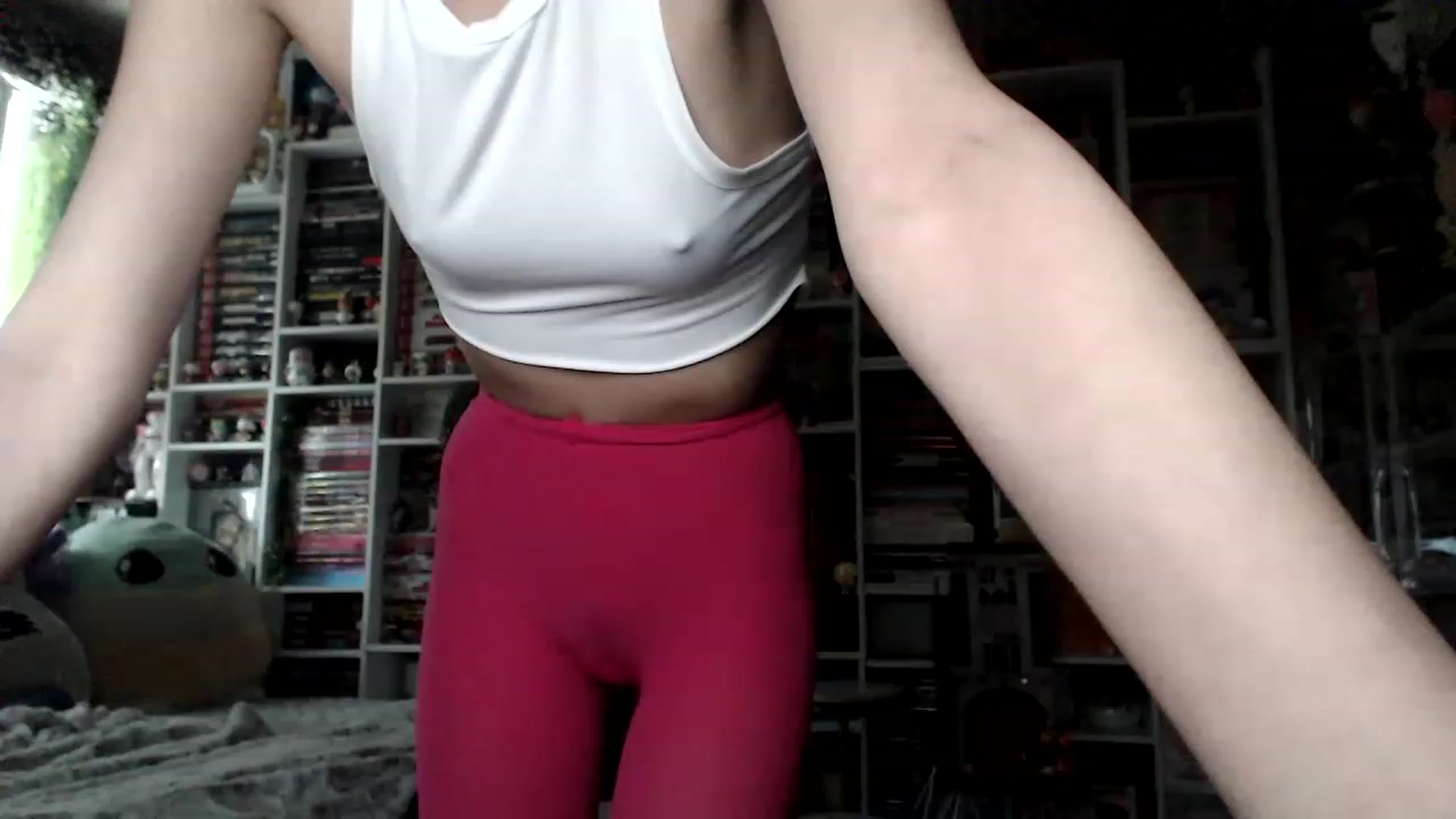 Gallery image thumbnail from Kristenn_'s myfreecams stream on, 01/25/2023, 17:22 image 15 of 20