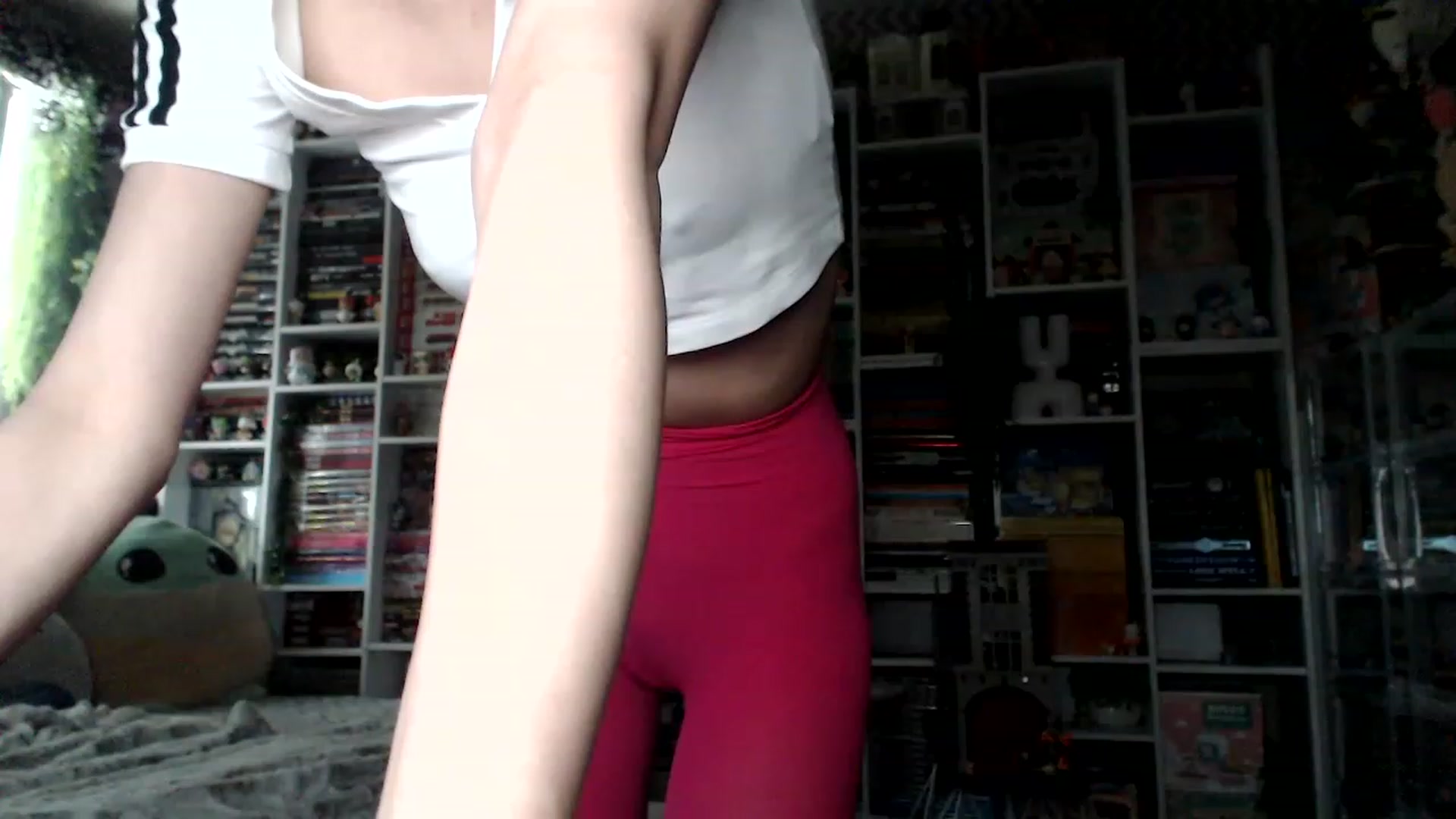 Gallery image thumbnail from Kristenn_'s myfreecams stream on, 01/25/2023, 17:22 image 11 of 20