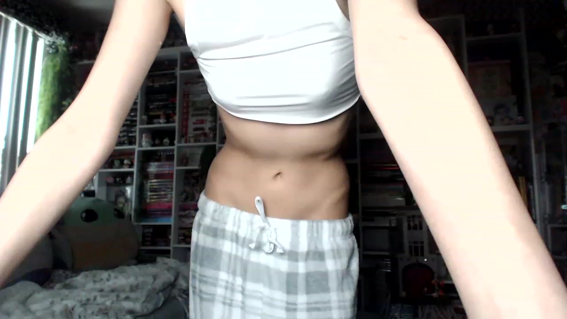 Gallery image thumbnail from Kristenn_'s myfreecams stream on, 01/25/2023, 21:47 image 3 of 20