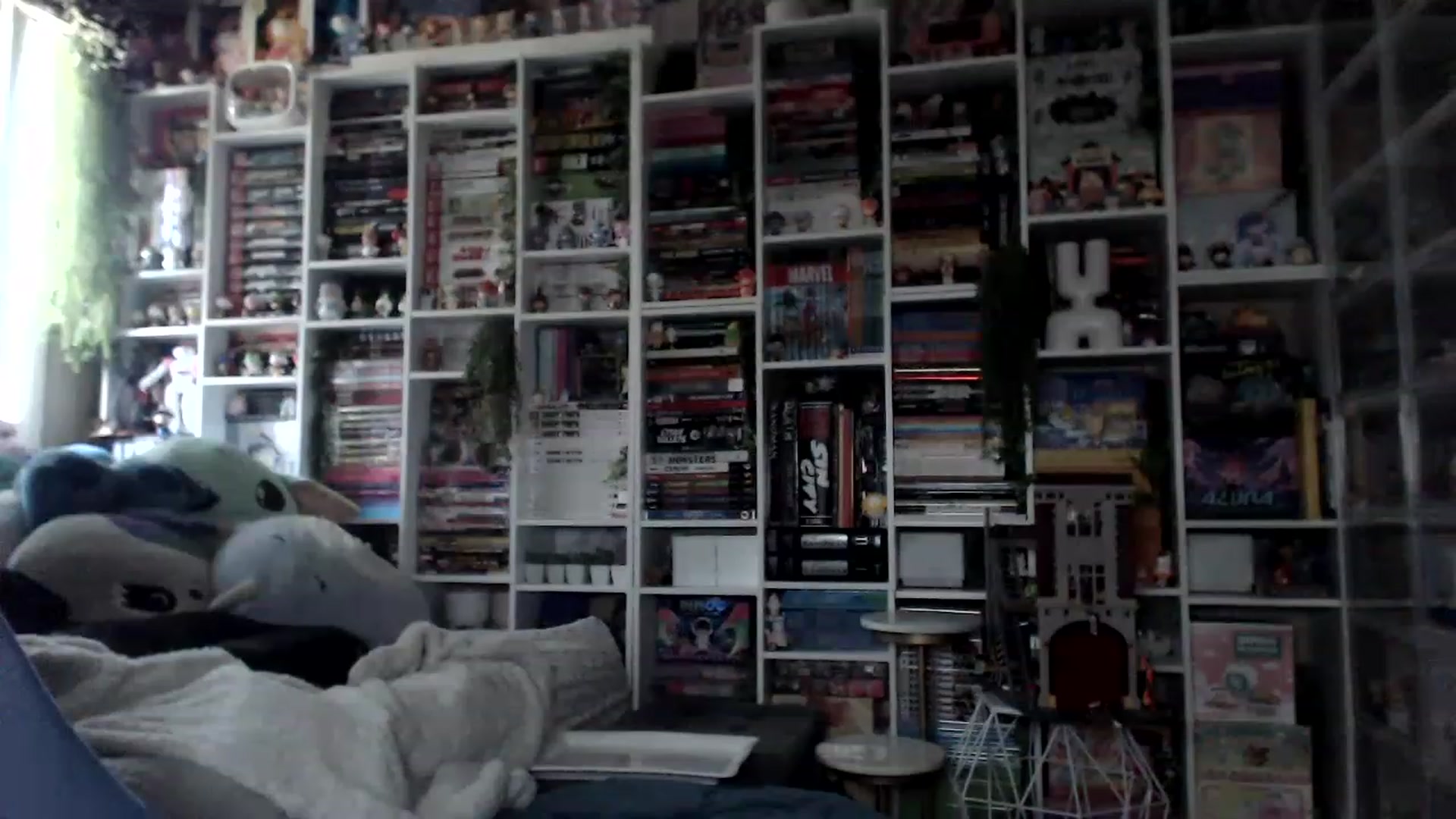 Gallery image thumbnail from Kristenn_'s myfreecams stream on, 04/08/2023, 15:46 image 9 of 20