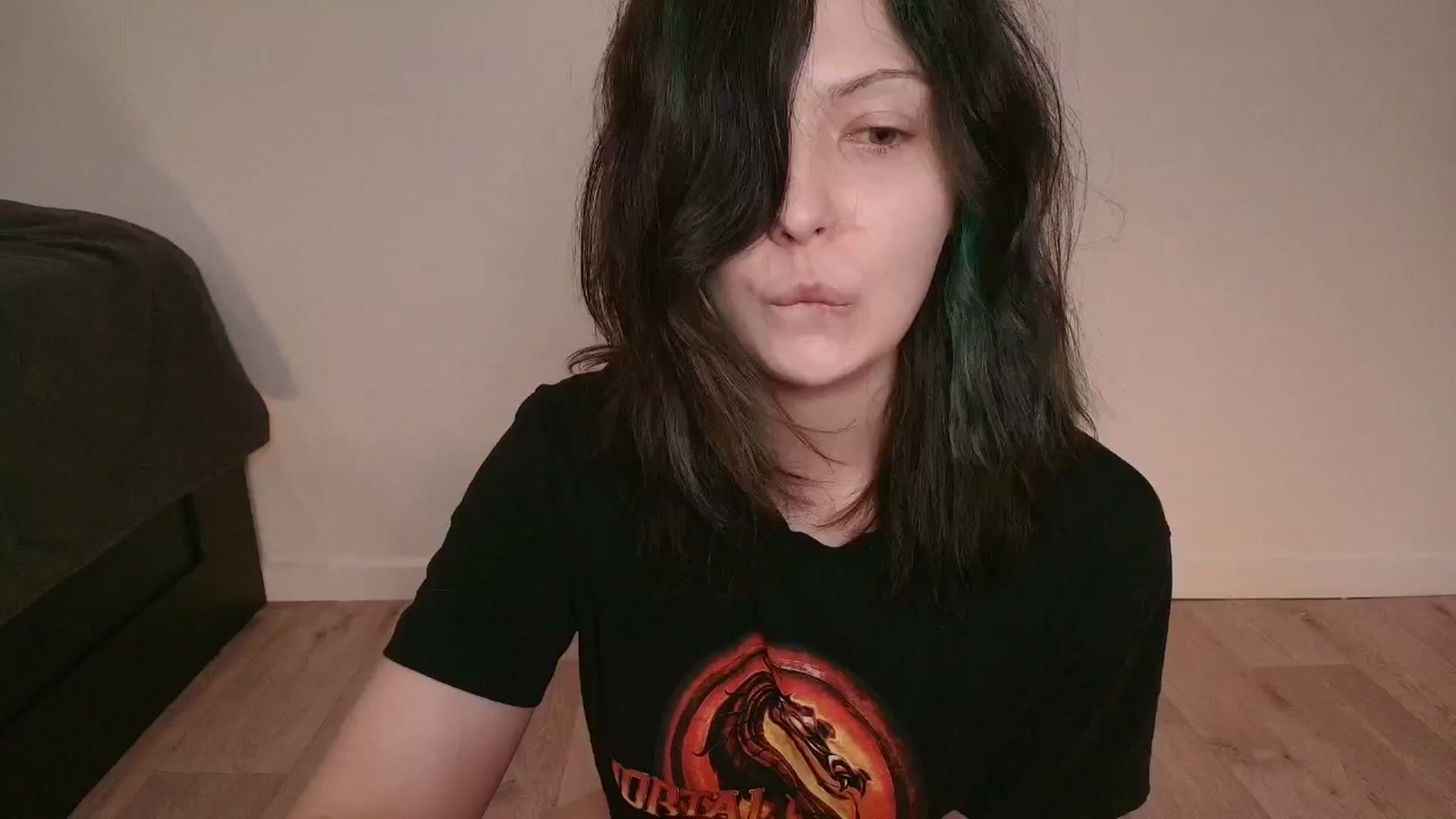 Gallery image thumbnail from Kristerine's myfreecams stream on, 02/09/2026, 01:43 image 16 of 20