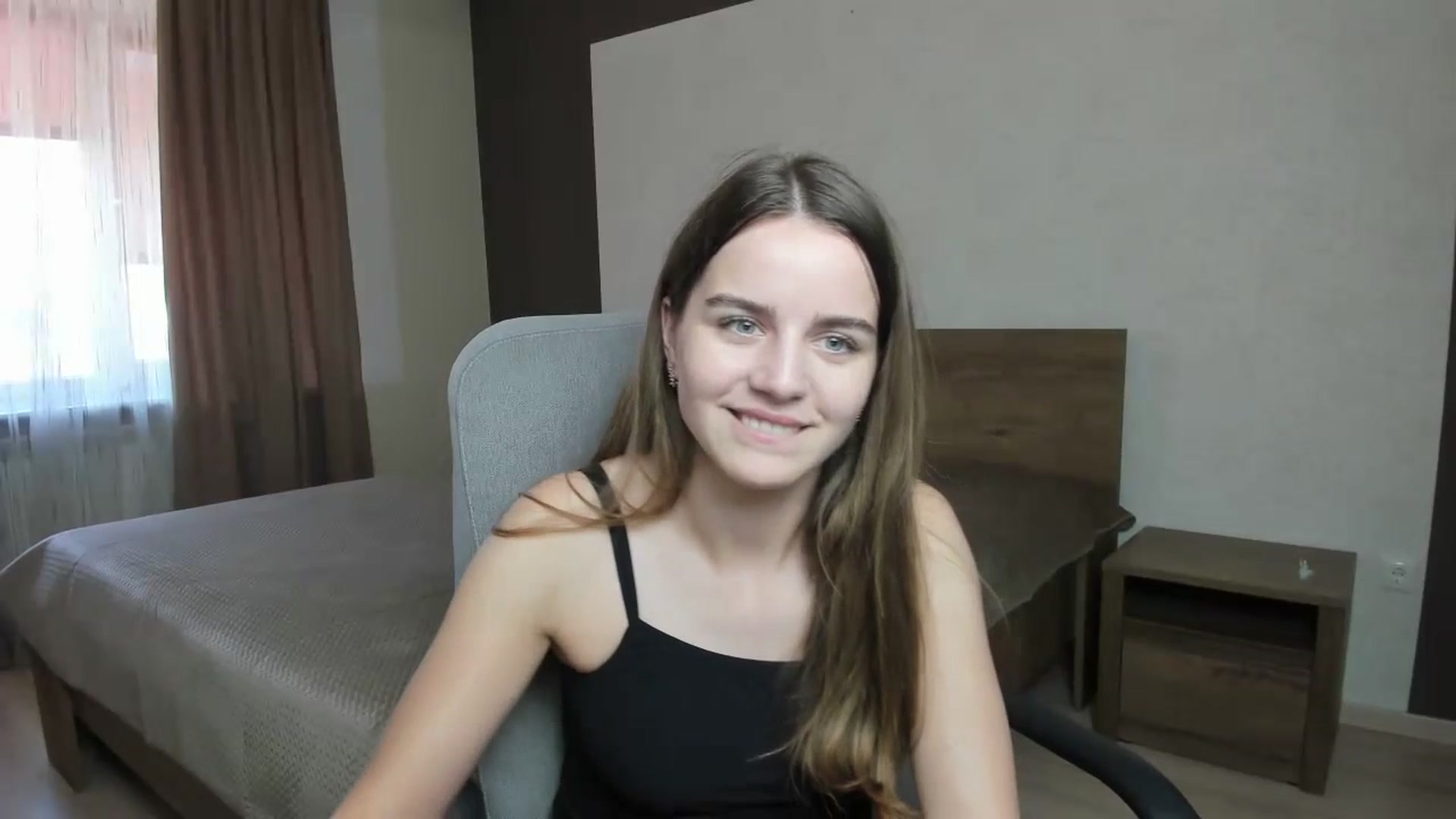 Gallery image thumbnail from KristiDiaz's myfreecams stream on, 07/16/2023, 11:48 image 4 of 20