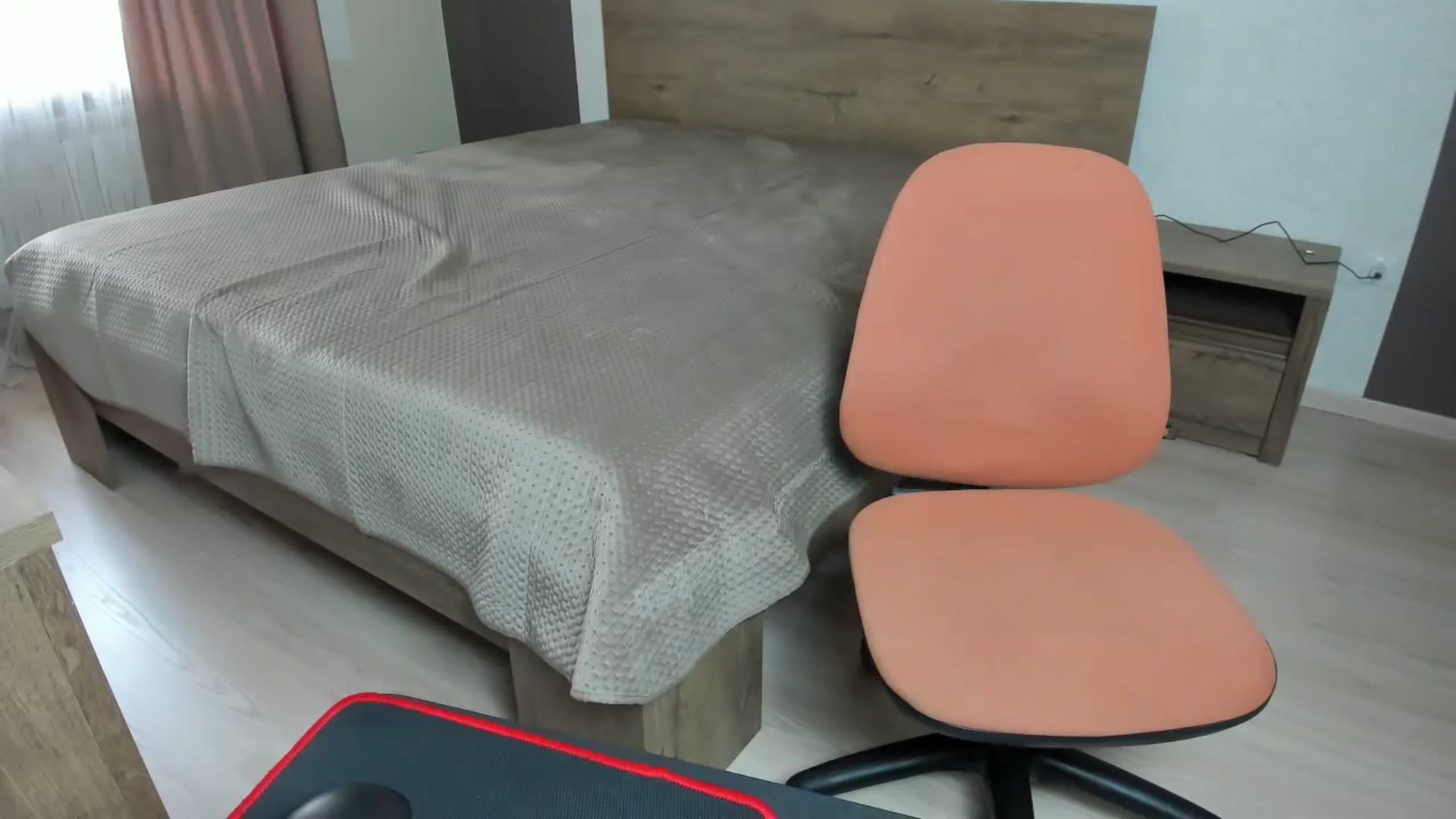 Gallery image thumbnail from KristiDiaz's myfreecams stream on, 07/20/2023, 10:23 image 8 of 20