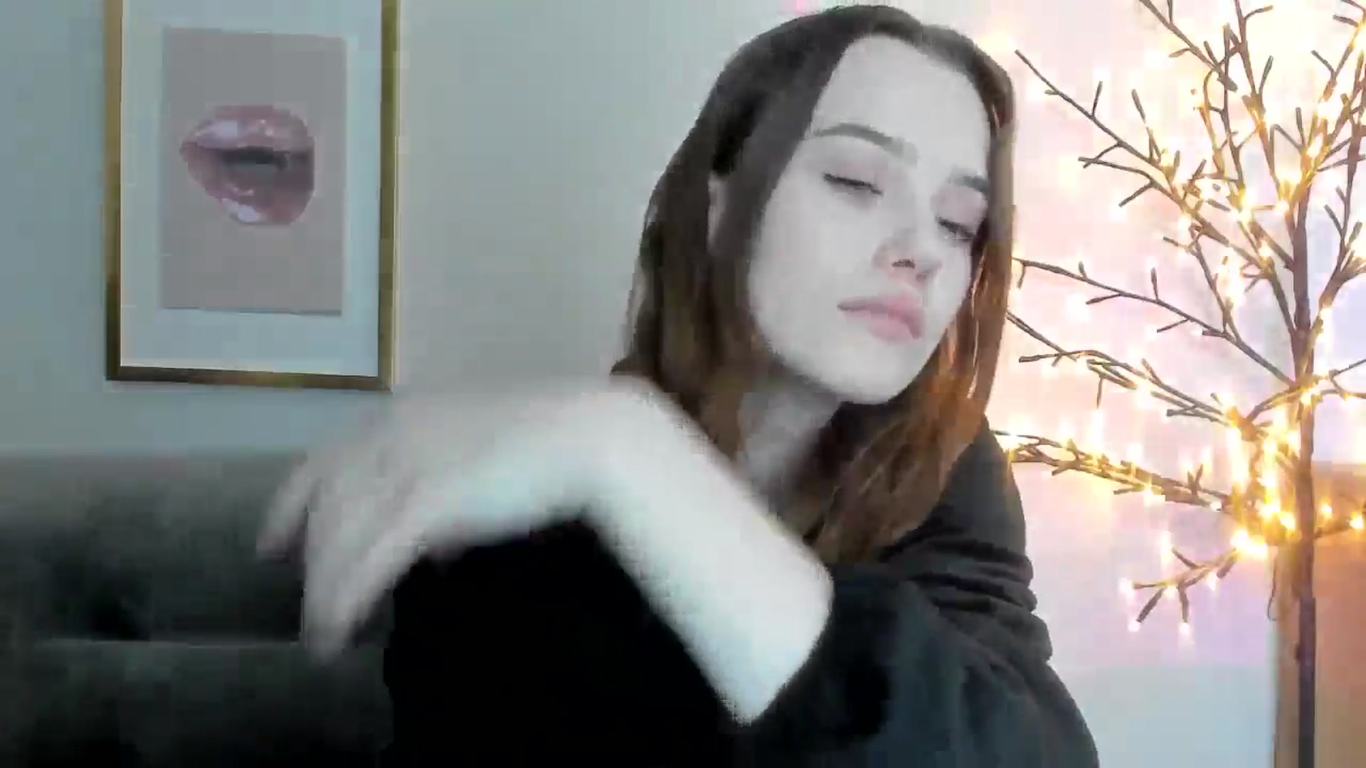 Gallery image thumbnail from KristiGant's myfreecams stream on, 04/08/2026, 12:48 image 14 of 20