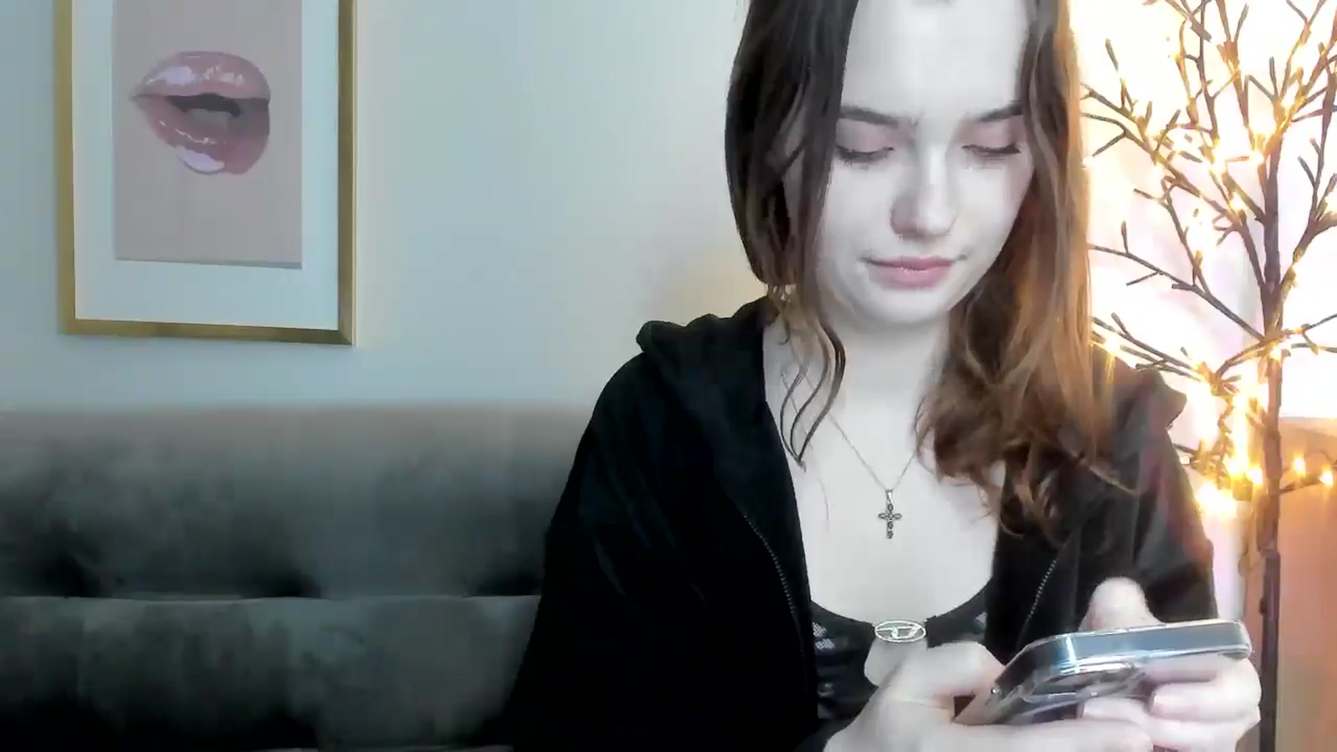 Gallery image thumbnail from KristiGant's myfreecams stream on, 04/08/2026, 15:52 image 7 of 20