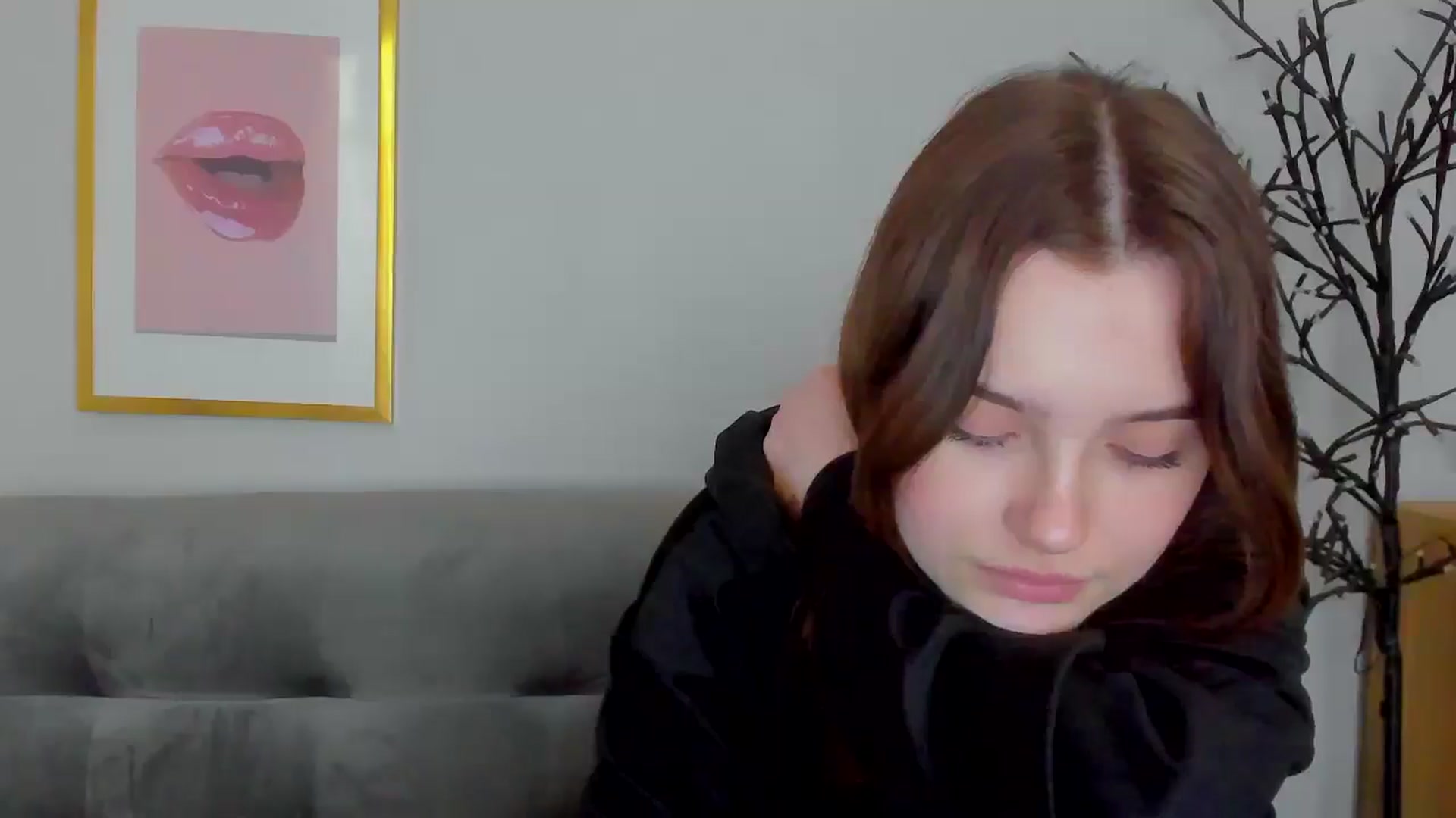 Gallery image thumbnail from KristiGant's myfreecams stream on, 04/09/2026, 08:56 image 6 of 20