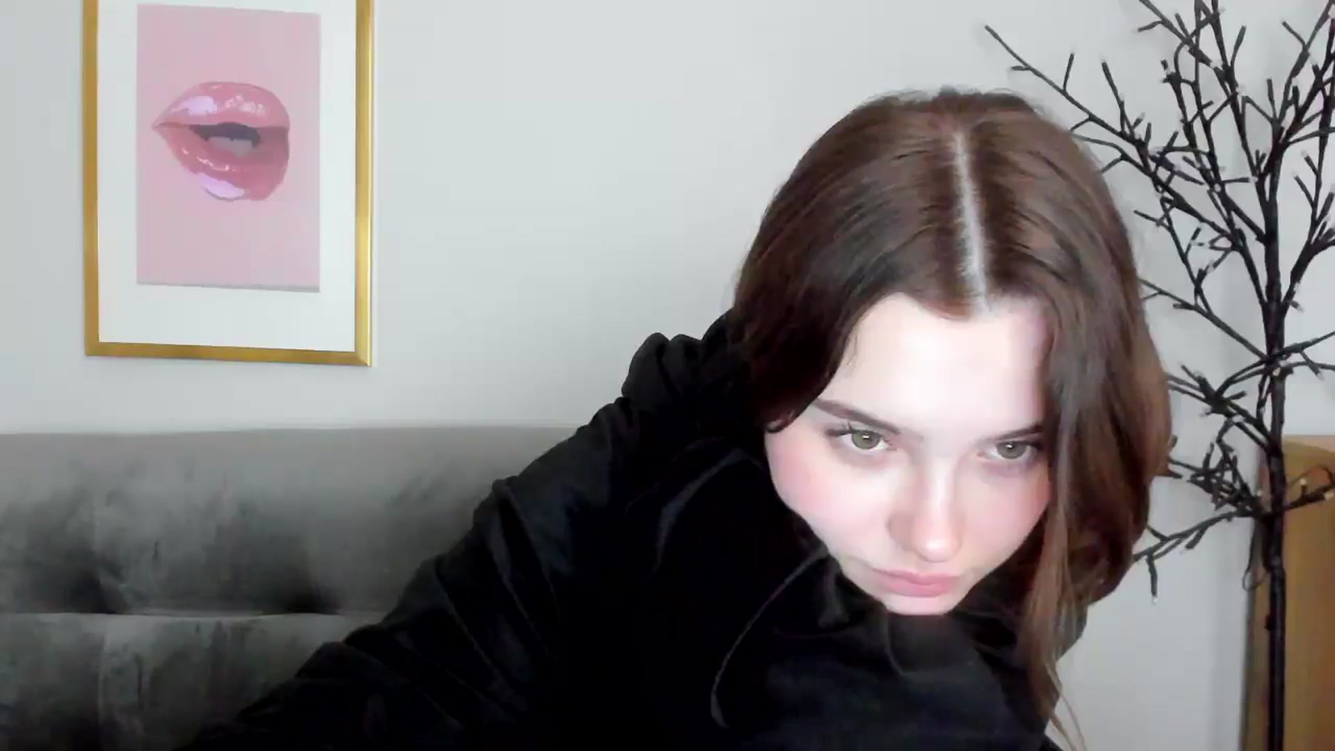 Gallery image thumbnail from KristiGant's myfreecams stream on, 04/09/2026, 09:18 image 2 of 20