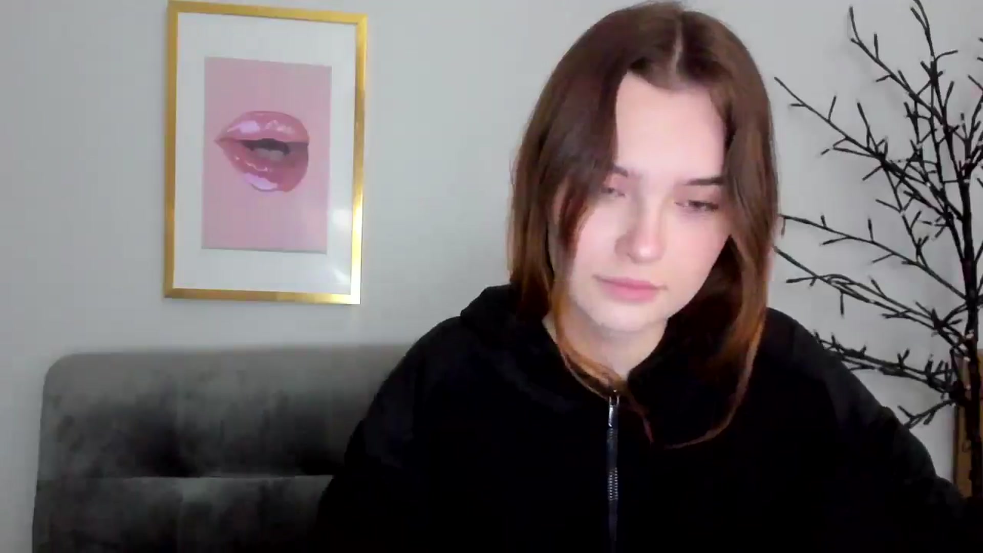 Gallery image thumbnail from KristiGant's myfreecams stream on, 04/10/2026, 08:21 image 7 of 20