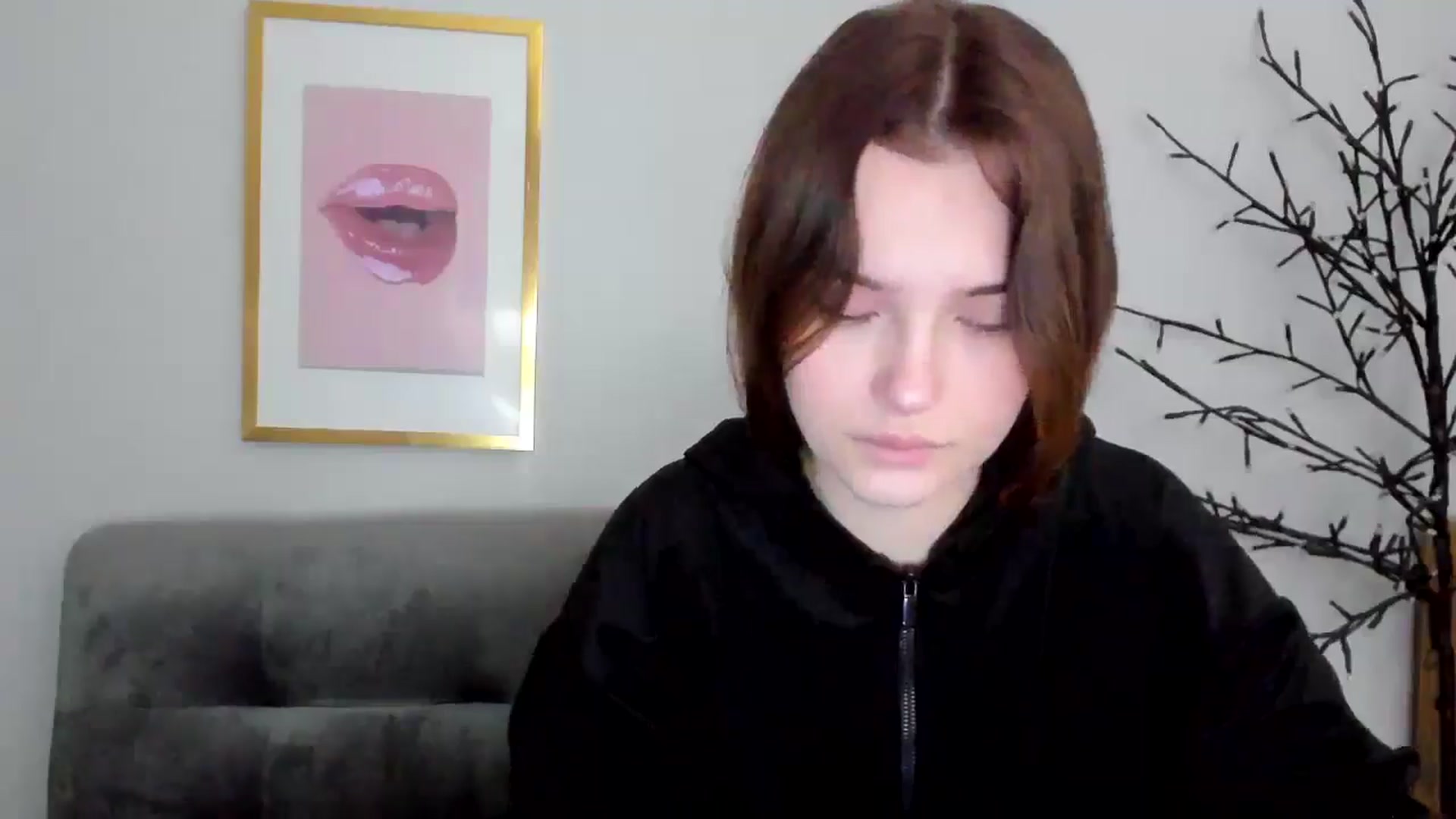 Gallery image thumbnail from KristiGant's myfreecams stream on, 04/10/2026, 08:21 image 6 of 20