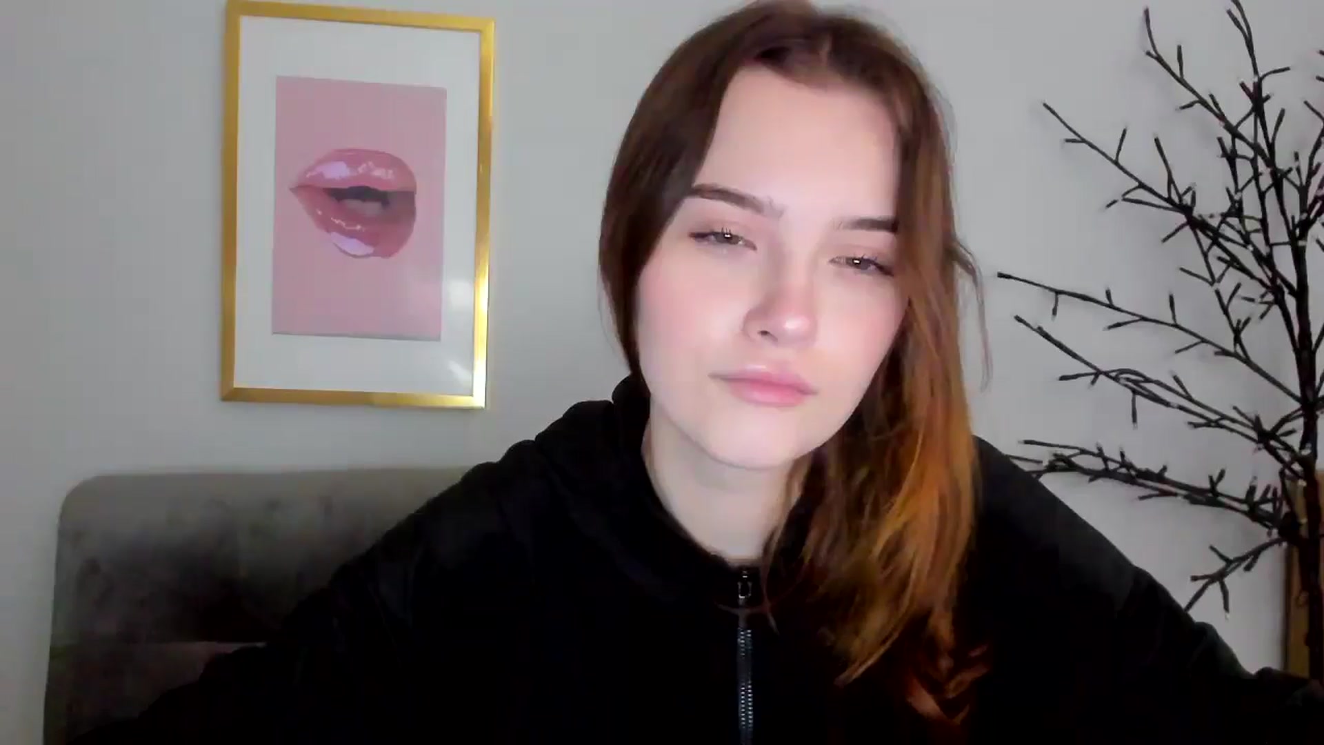 Gallery image thumbnail from KristiGant's myfreecams stream on, 04/10/2026, 08:21 image 2 of 20