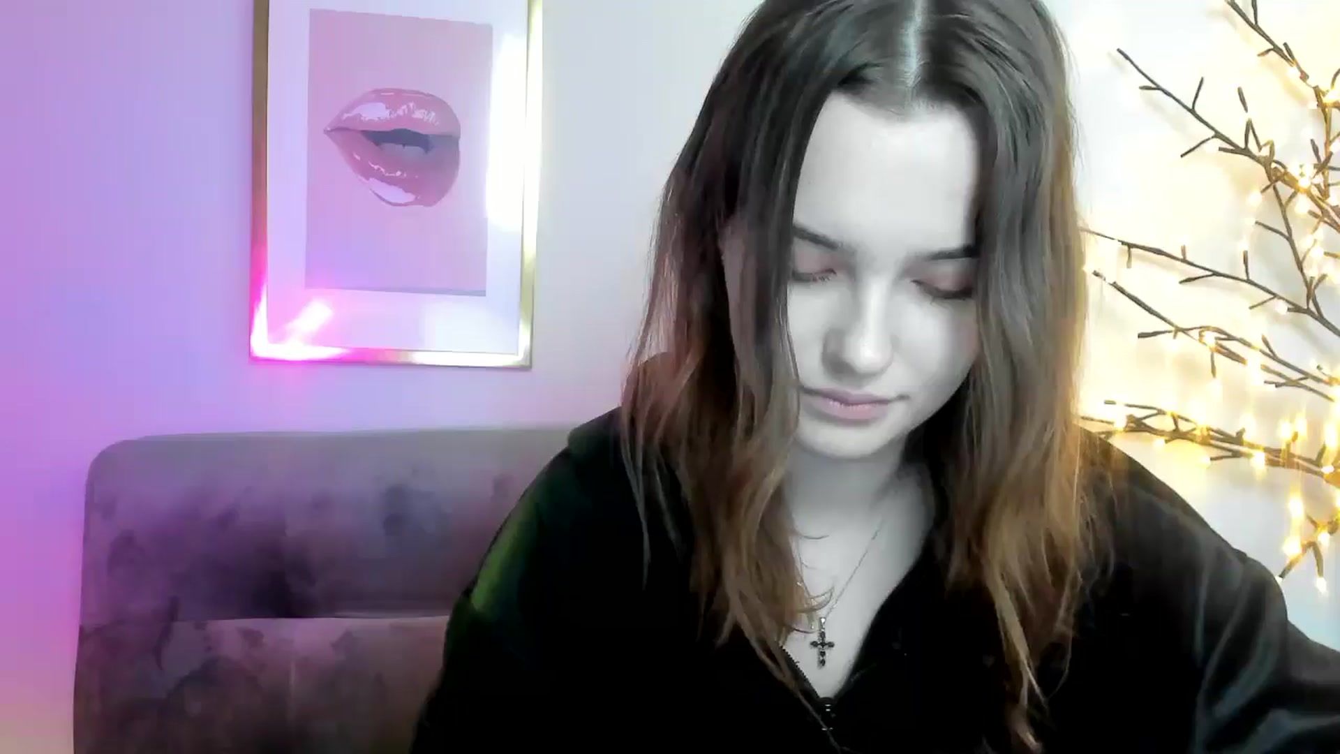 Gallery image thumbnail from KristiGant's myfreecams stream on, 04/11/2026, 16:27 image 4 of 20