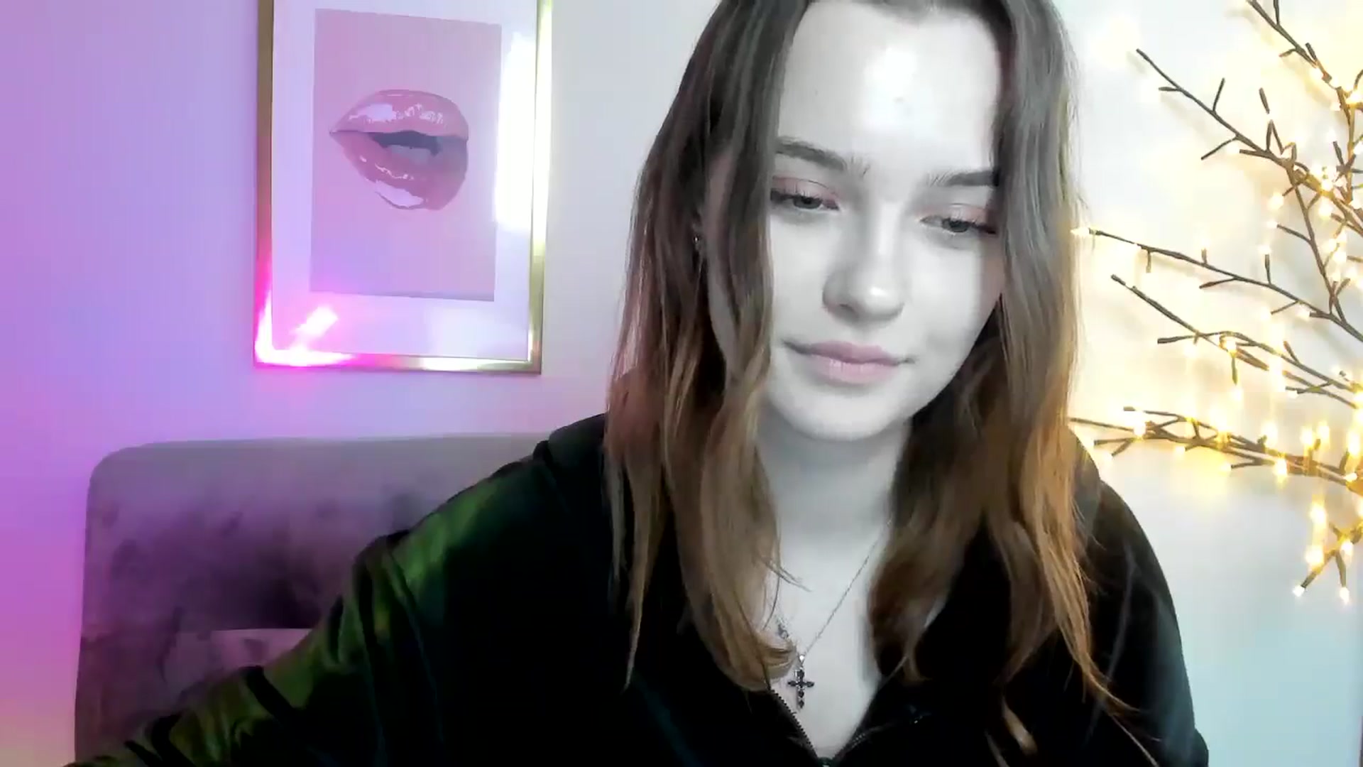 Gallery image thumbnail from KristiGant's myfreecams stream on, 04/11/2026, 16:27 image 15 of 20