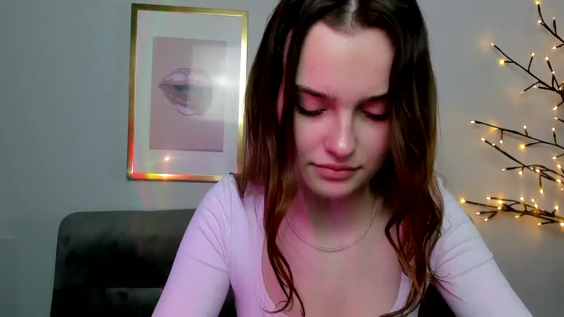 Gallery image thumbnail from KristiGant's myfreecams stream on, 04/12/2026, 13:29 image 8 of 20