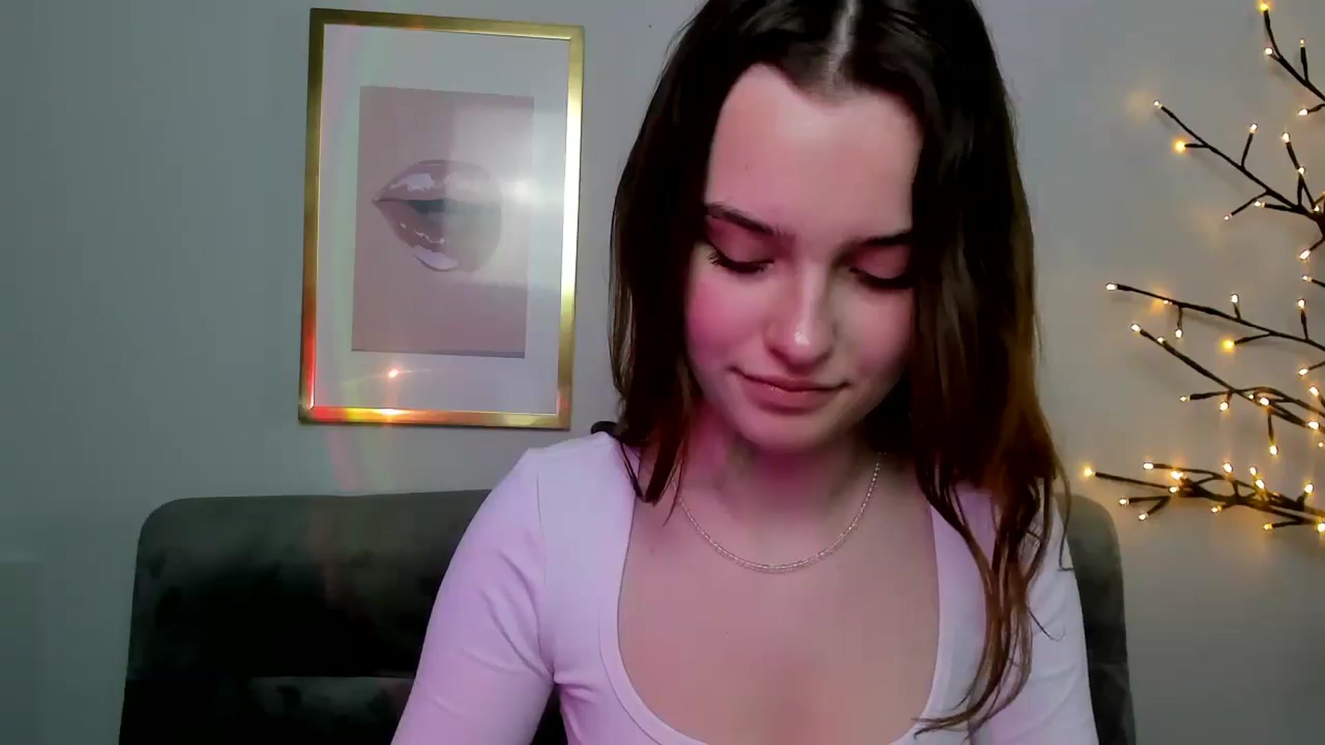 Gallery image thumbnail from KristiGant's myfreecams stream on, 04/12/2026, 13:29 image 16 of 20
