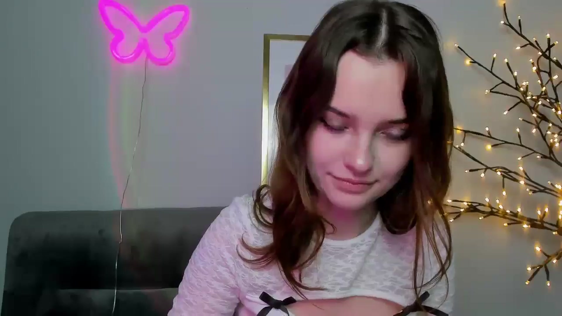 Gallery image thumbnail from KristiGant's myfreecams stream on, 04/15/2026, 12:24 image 16 of 20