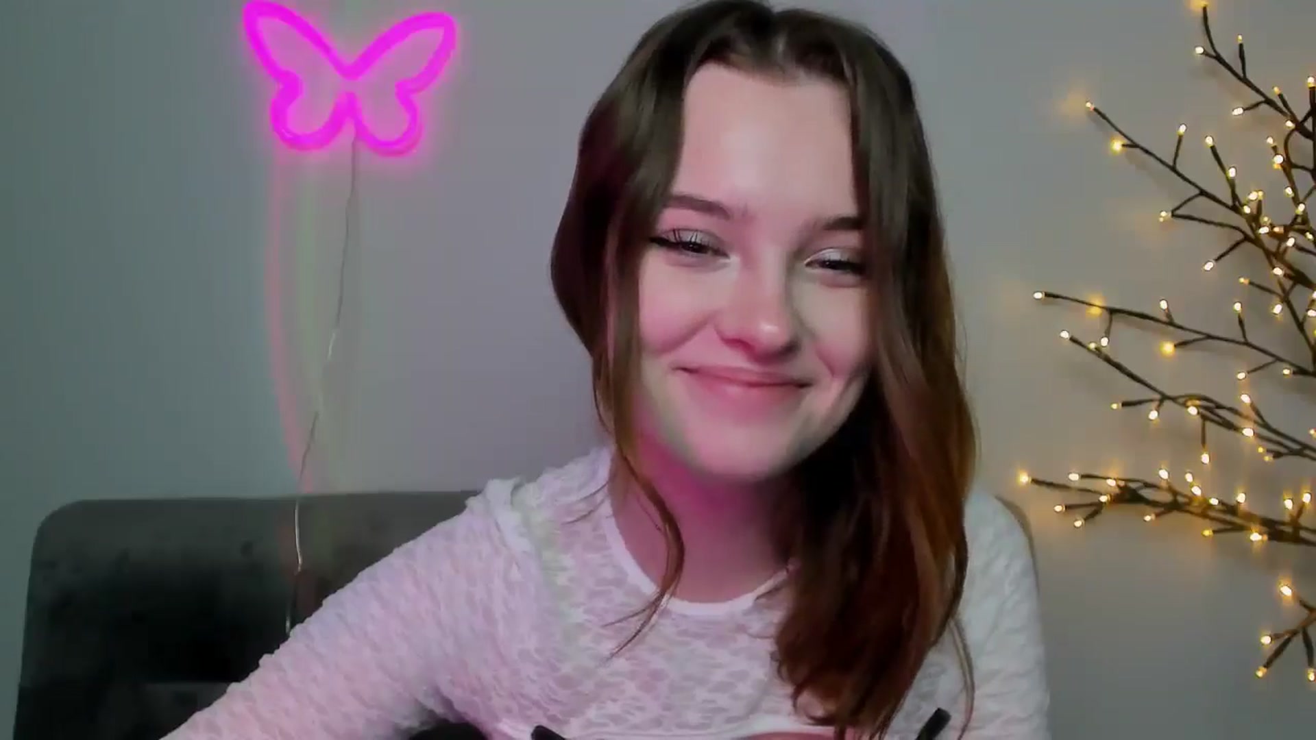 Gallery image thumbnail from KristiGant's myfreecams stream on, 04/15/2026, 13:23 image 3 of 20