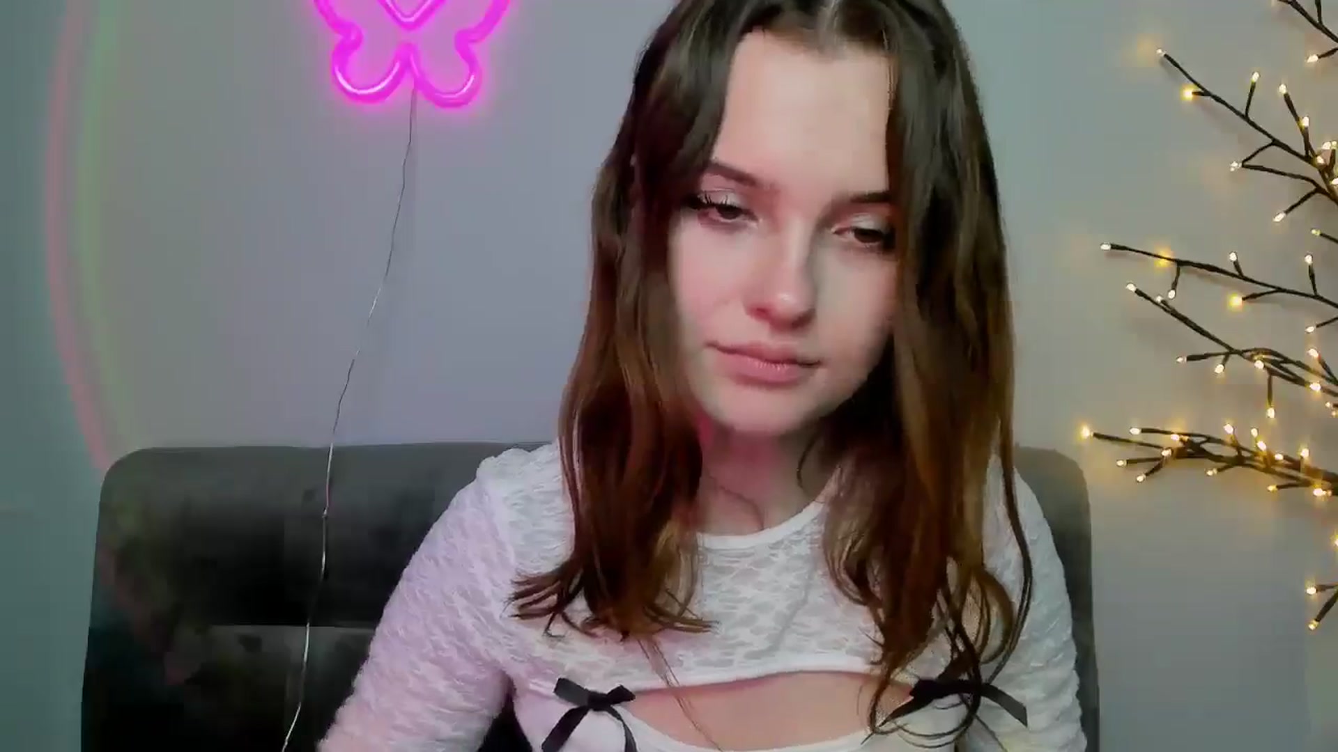 Gallery image thumbnail from KristiGant's myfreecams stream on, 04/15/2026, 15:51 image 9 of 20