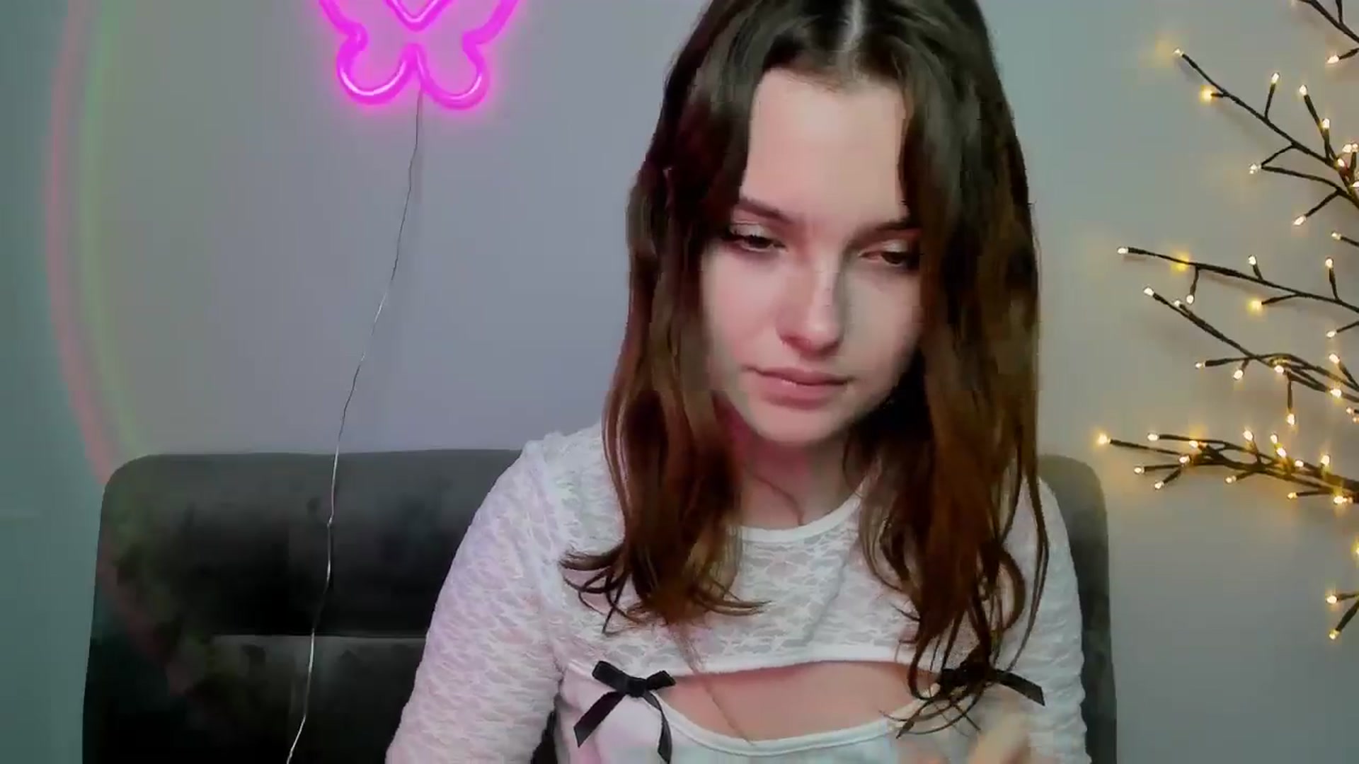 Gallery image thumbnail from KristiGant's myfreecams stream on, 04/15/2026, 15:51 image 6 of 20