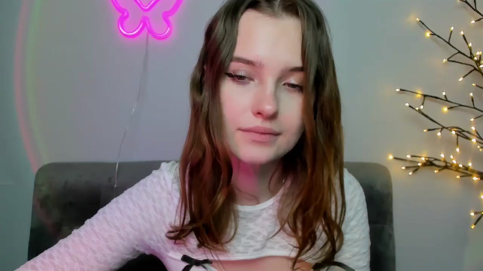 Gallery image thumbnail from KristiGant's myfreecams stream on, 04/15/2026, 15:51 image 19 of 20