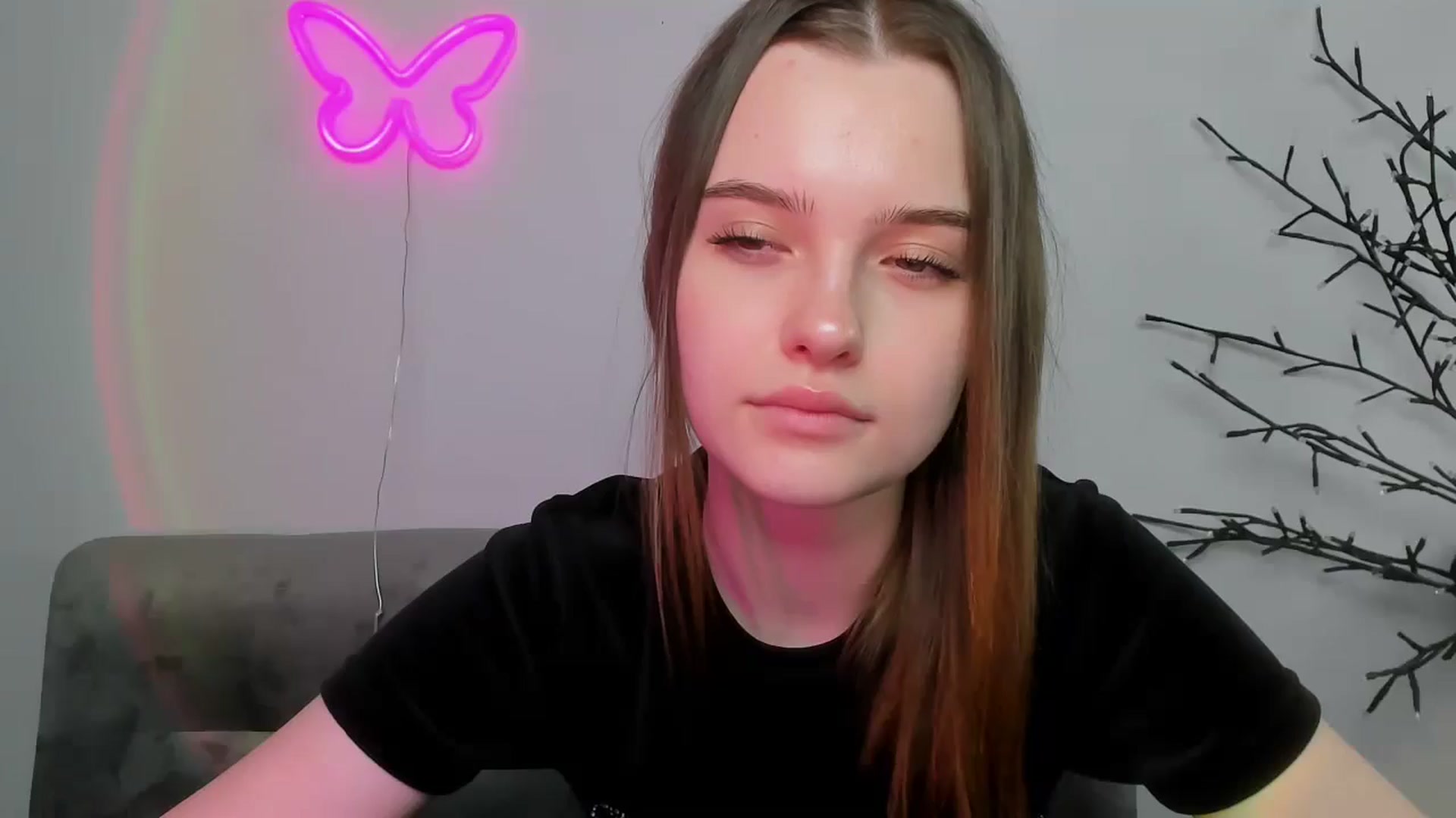 Gallery image thumbnail from KristiGant's myfreecams stream on, 04/16/2026, 12:13 image 8 of 20
