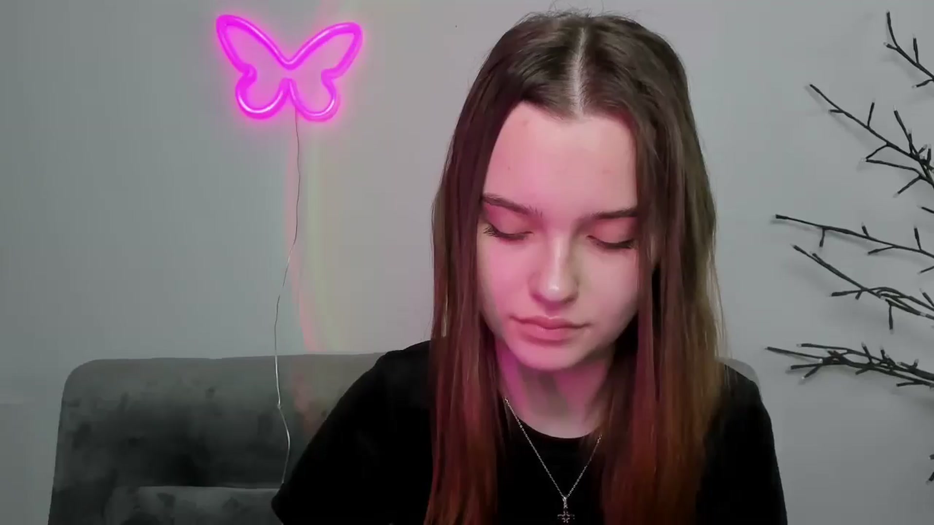 Gallery image thumbnail from KristiGant's myfreecams stream on, 04/16/2026, 15:27 image 10 of 20