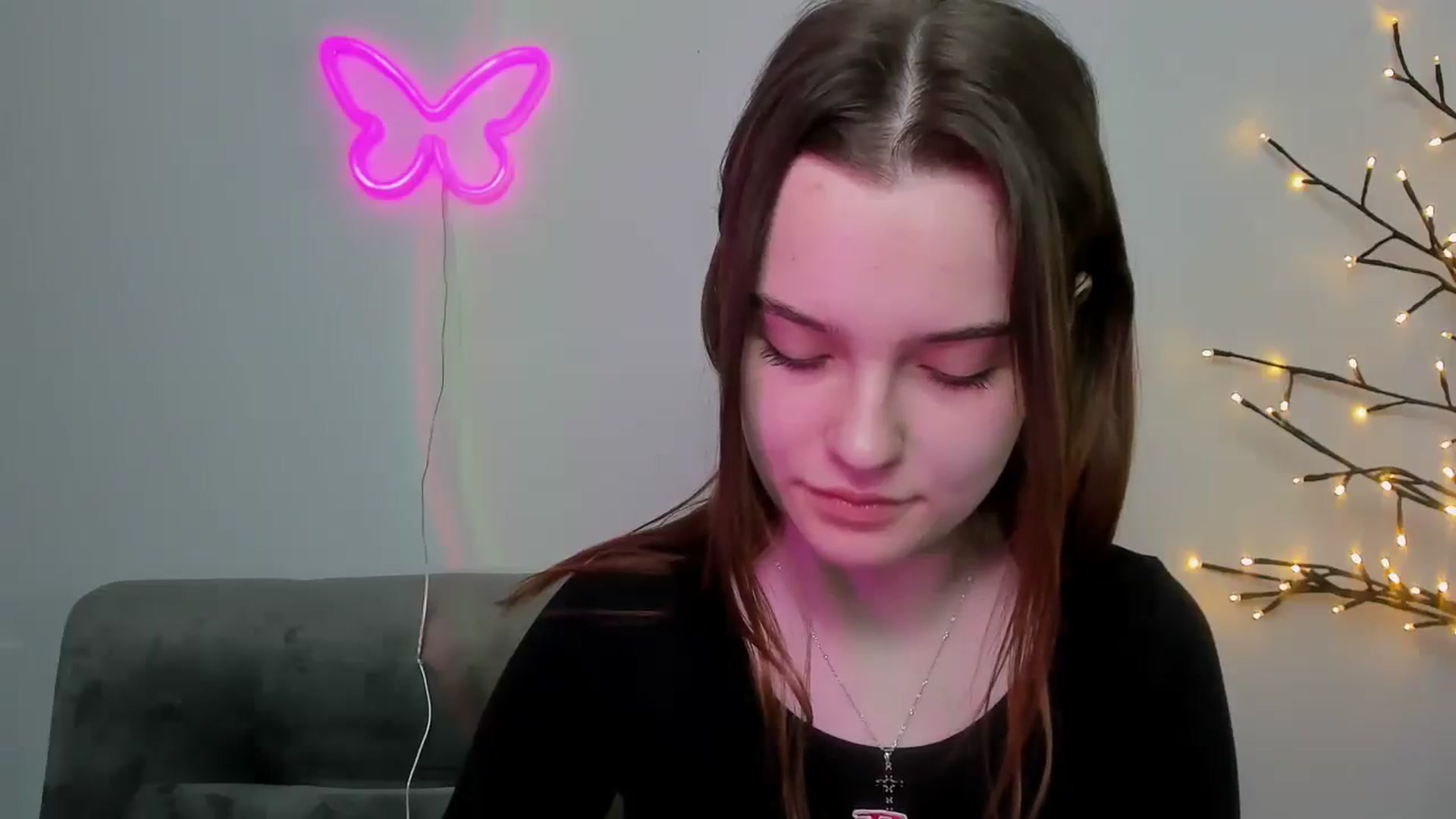 Gallery image thumbnail from KristiGant's myfreecams stream on, 04/17/2026, 12:51 image 2 of 20
