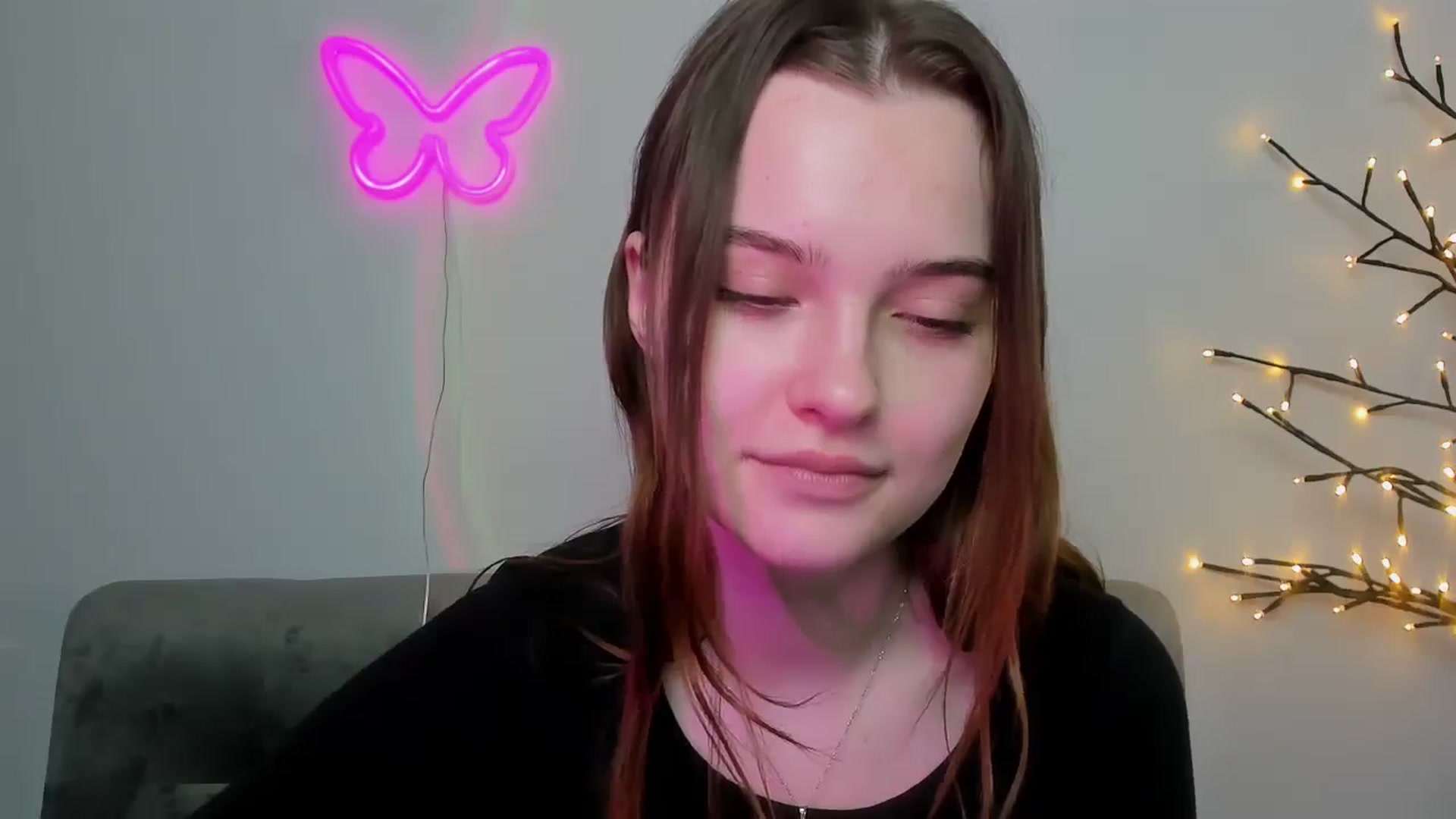 Gallery image thumbnail from KristiGant's myfreecams stream on, 04/17/2026, 12:51 image 3 of 20