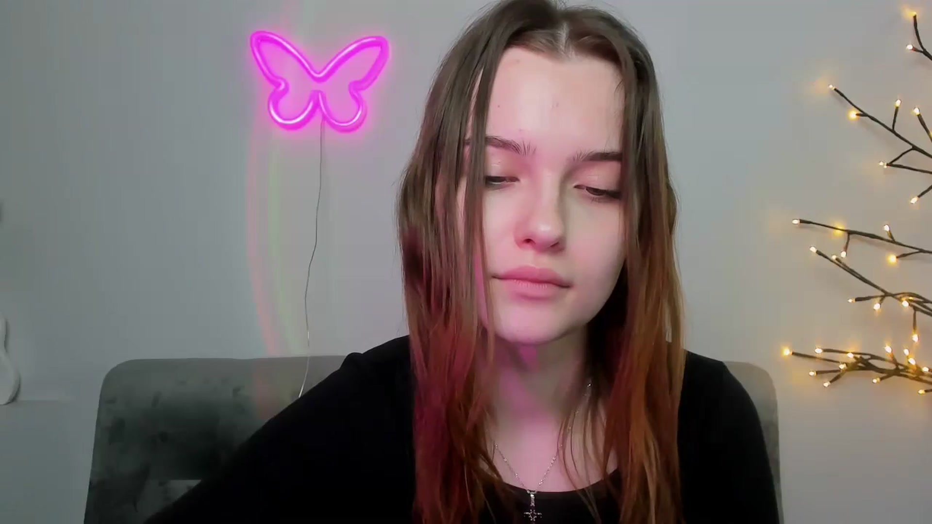 Gallery image thumbnail from KristiGant's myfreecams stream on, 04/17/2026, 14:26 image 18 of 20