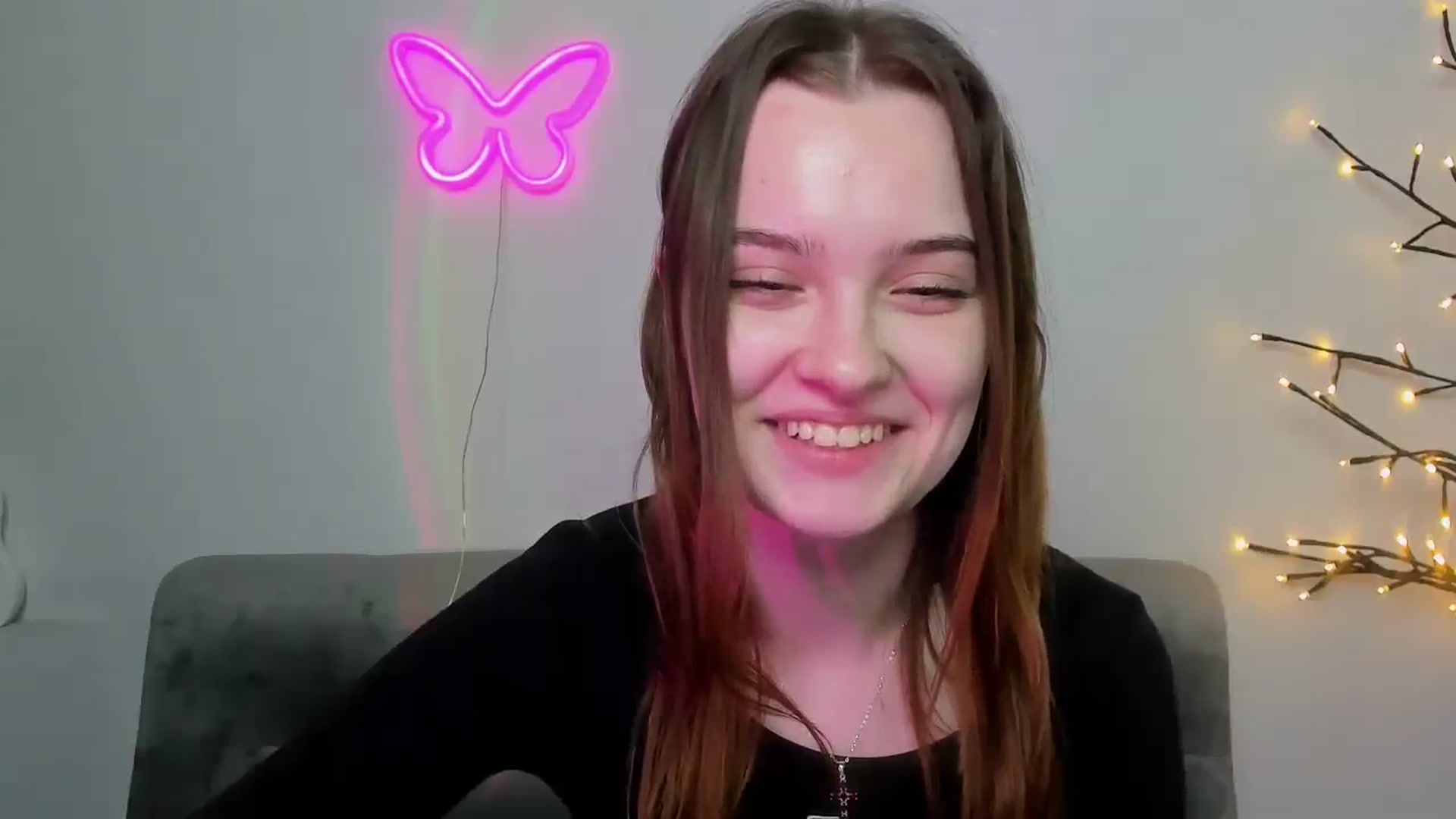 Gallery image thumbnail from KristiGant's myfreecams stream on, 04/17/2026, 16:01 image 2 of 20