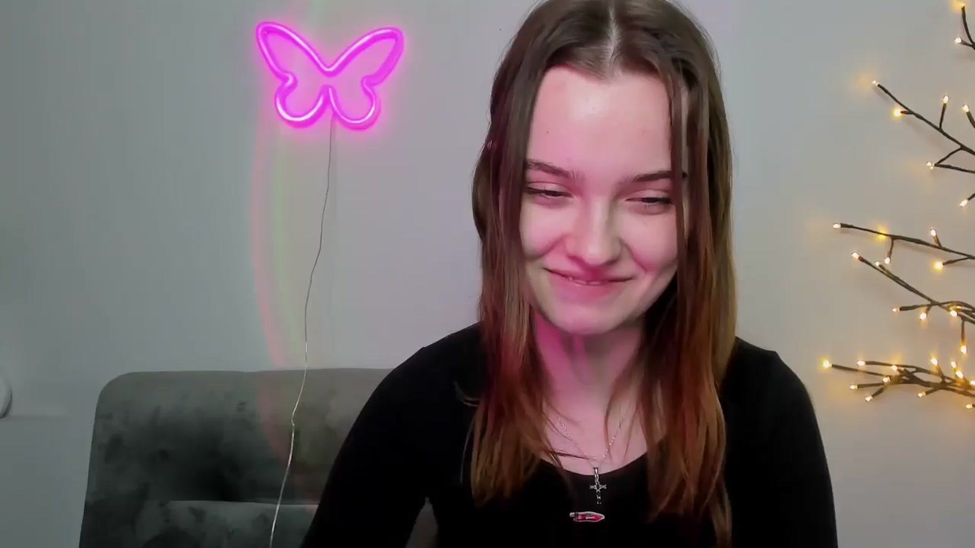 Gallery image thumbnail from KristiGant's myfreecams stream on, 04/17/2026, 16:01 image 18 of 20