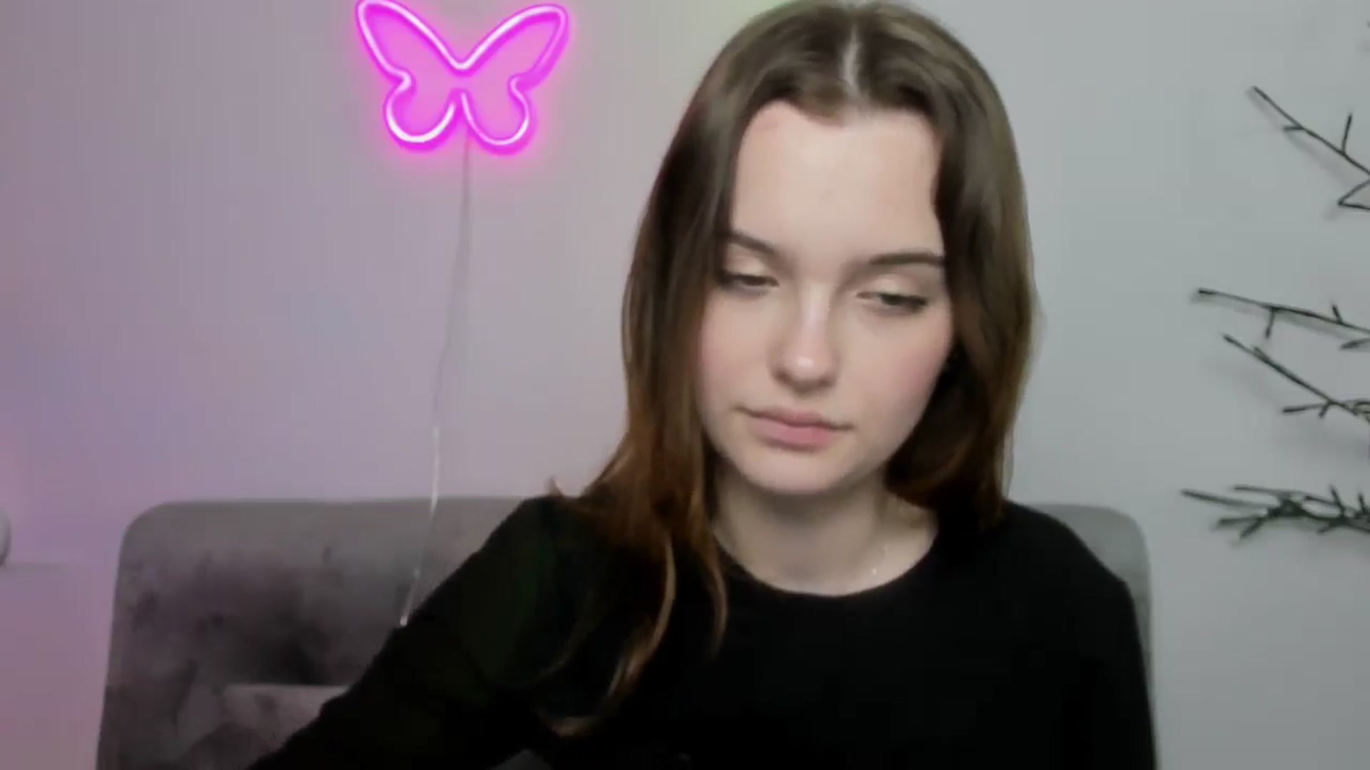 Gallery image thumbnail from KristiGant's myfreecams stream on, 04/18/2026, 14:32 image 5 of 20