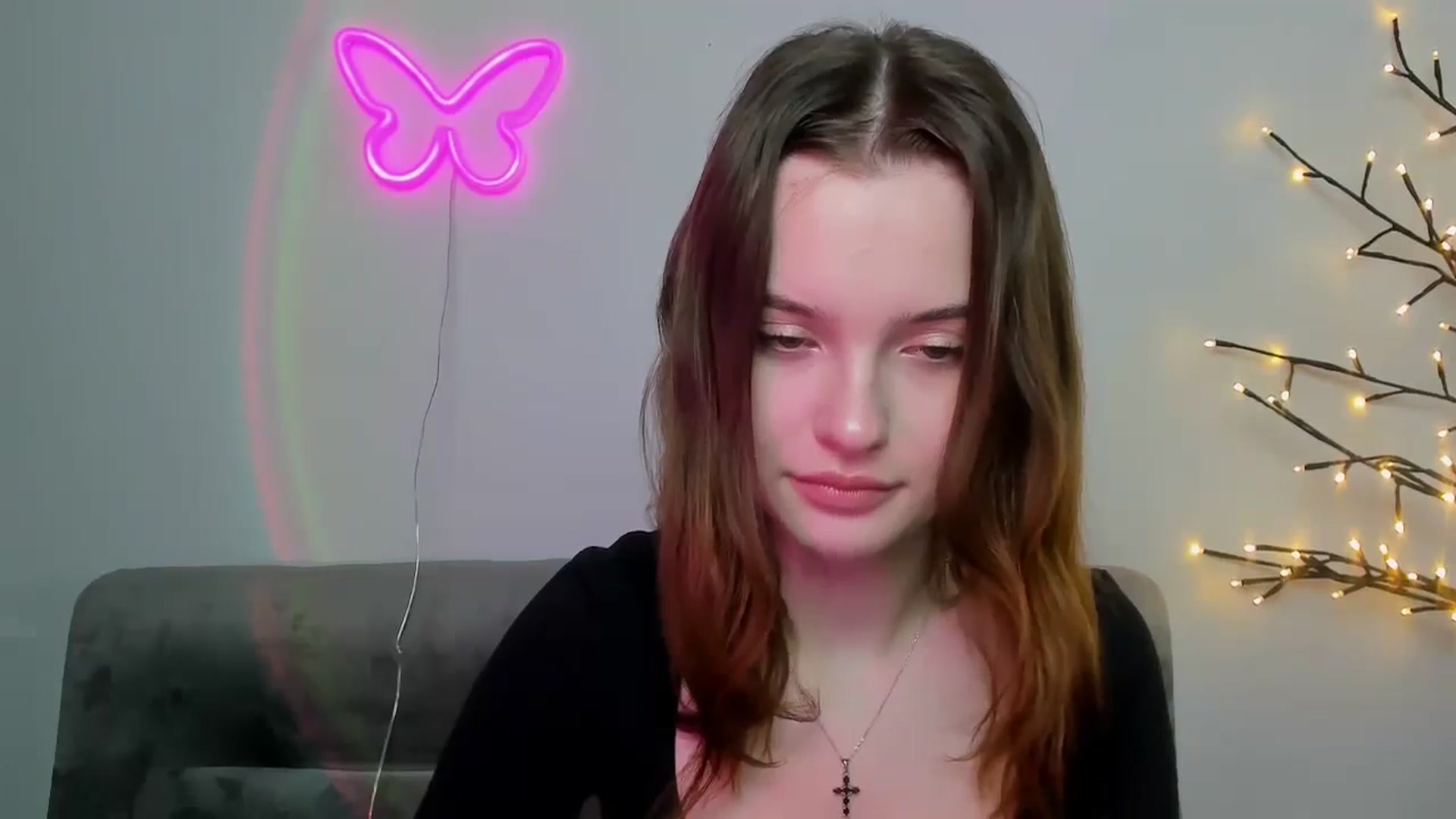 Gallery image thumbnail from KristiGant's myfreecams stream on, 04/19/2026, 12:38 image 12 of 20
