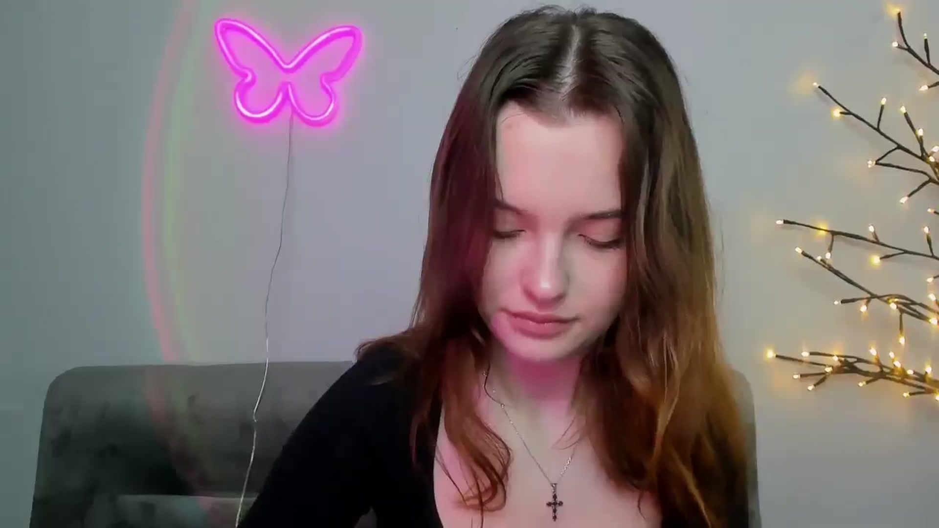 Gallery image thumbnail from KristiGant's myfreecams stream on, 04/19/2026, 12:38 image 19 of 20