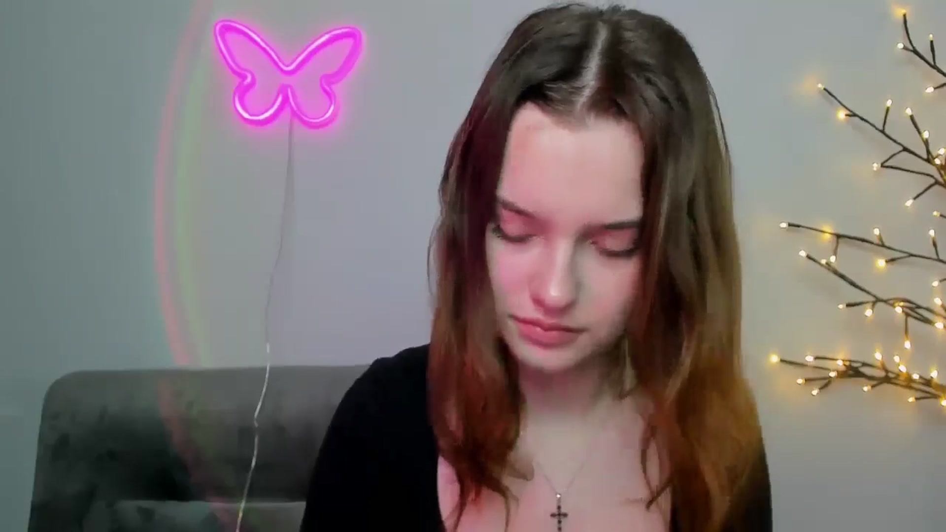 Gallery image thumbnail from KristiGant's myfreecams stream on, 04/19/2026, 12:38 image 14 of 20