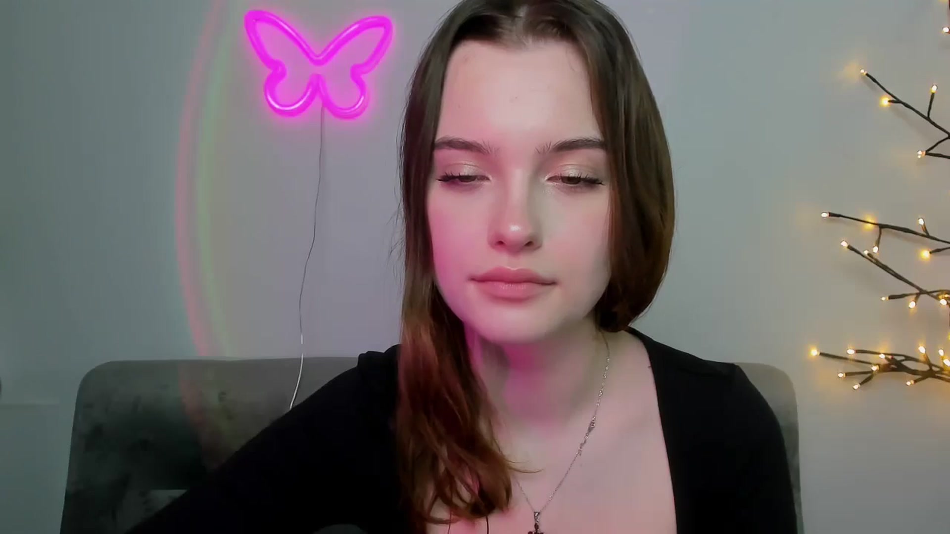 Gallery image thumbnail from KristiGant's myfreecams stream on, 04/19/2026, 13:10 image 8 of 20